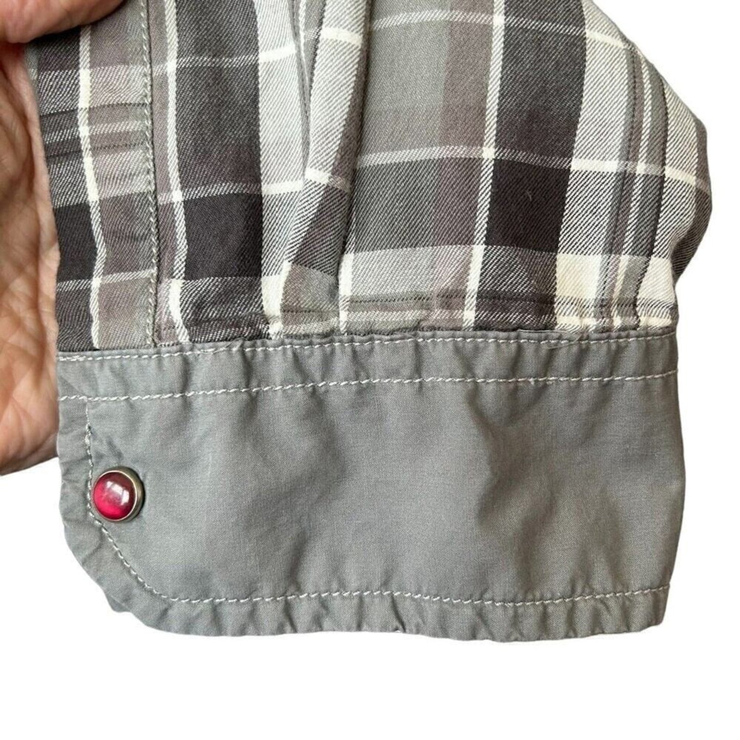 Reguest Mens Plaid Ruby Snap Front Pkts. Long Sleeve Embroidered Size 3XL #G1250