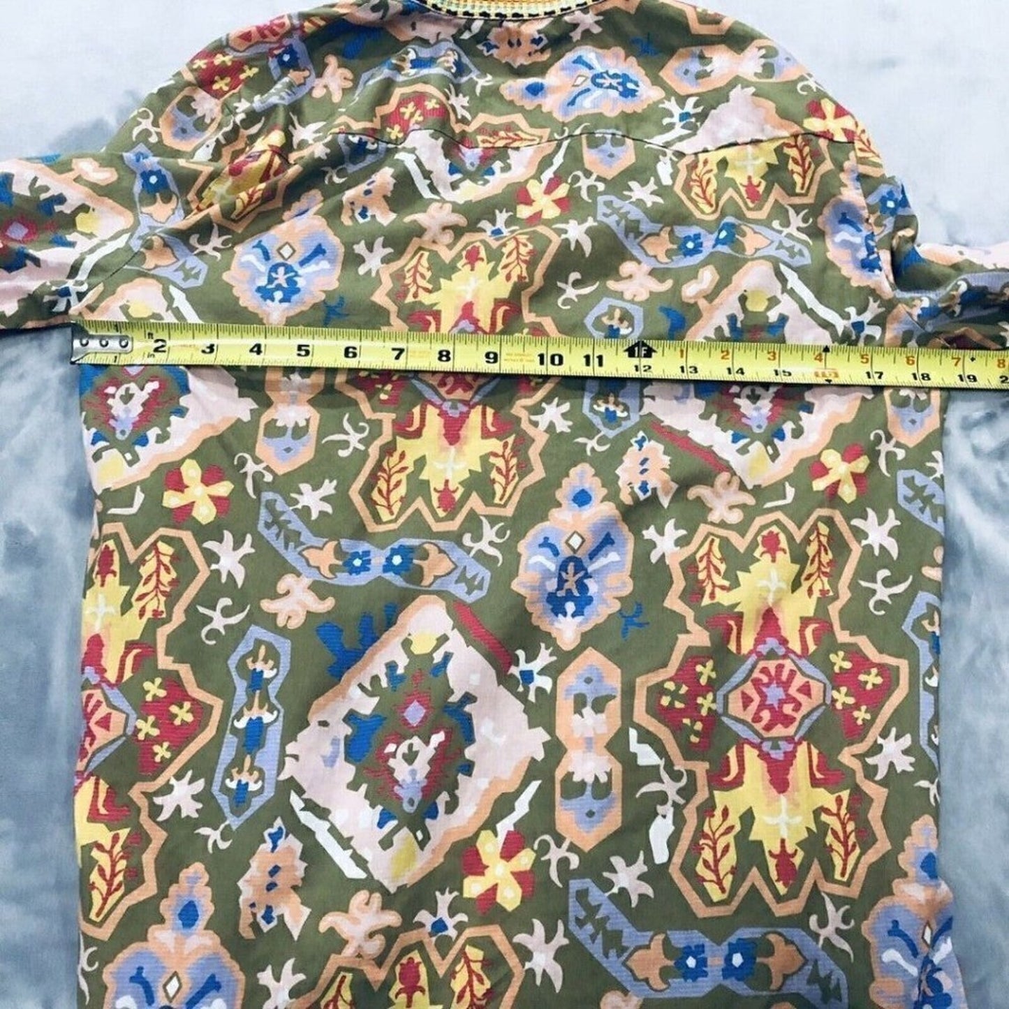 ZARA Printed Blouse V Neck Sz. (S) Sheer Top Shirt Green Multicolor Pattern
