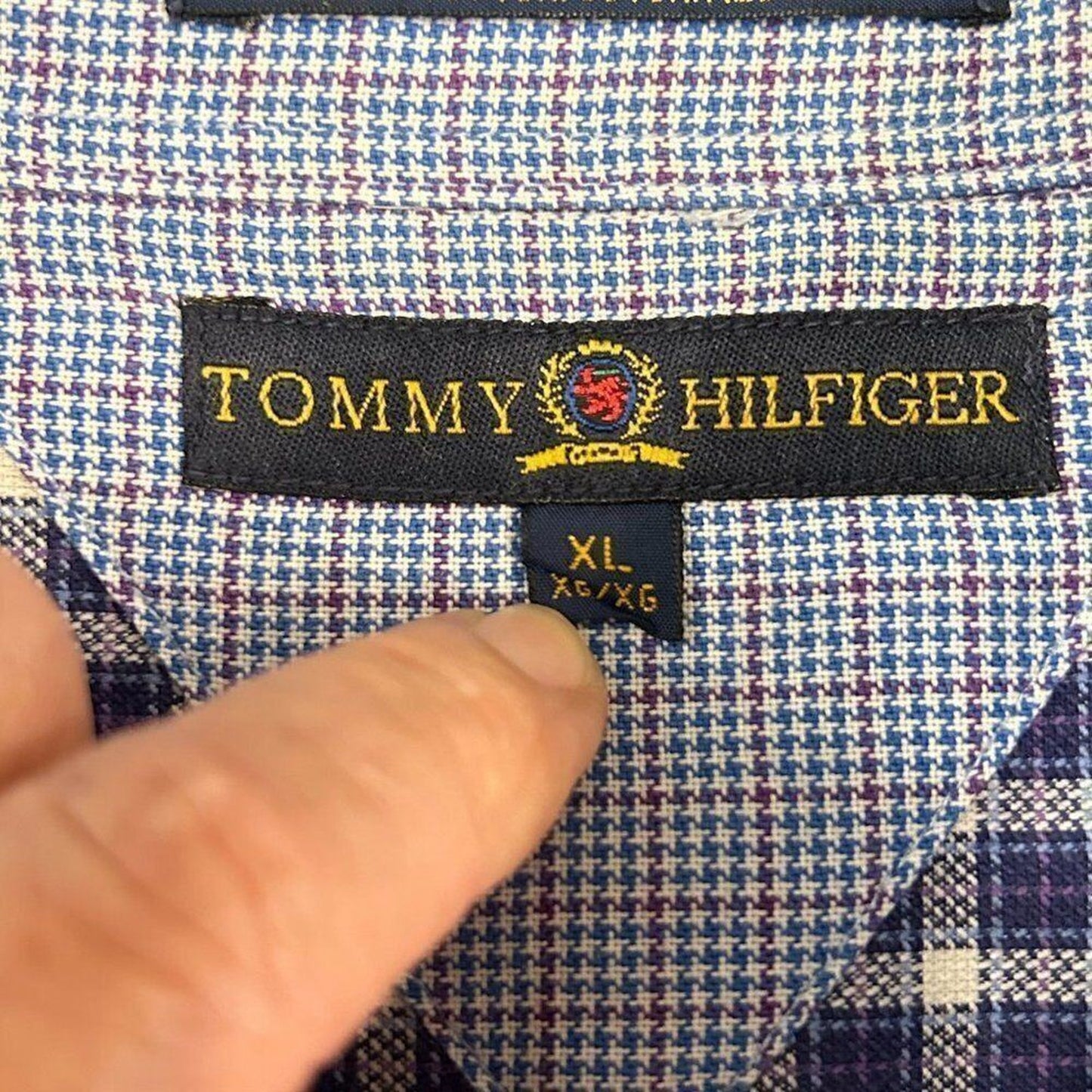 Tommy Hilfiger Mens Shirt Size XL Blue White Button Up Long Sleeve Check #M1362