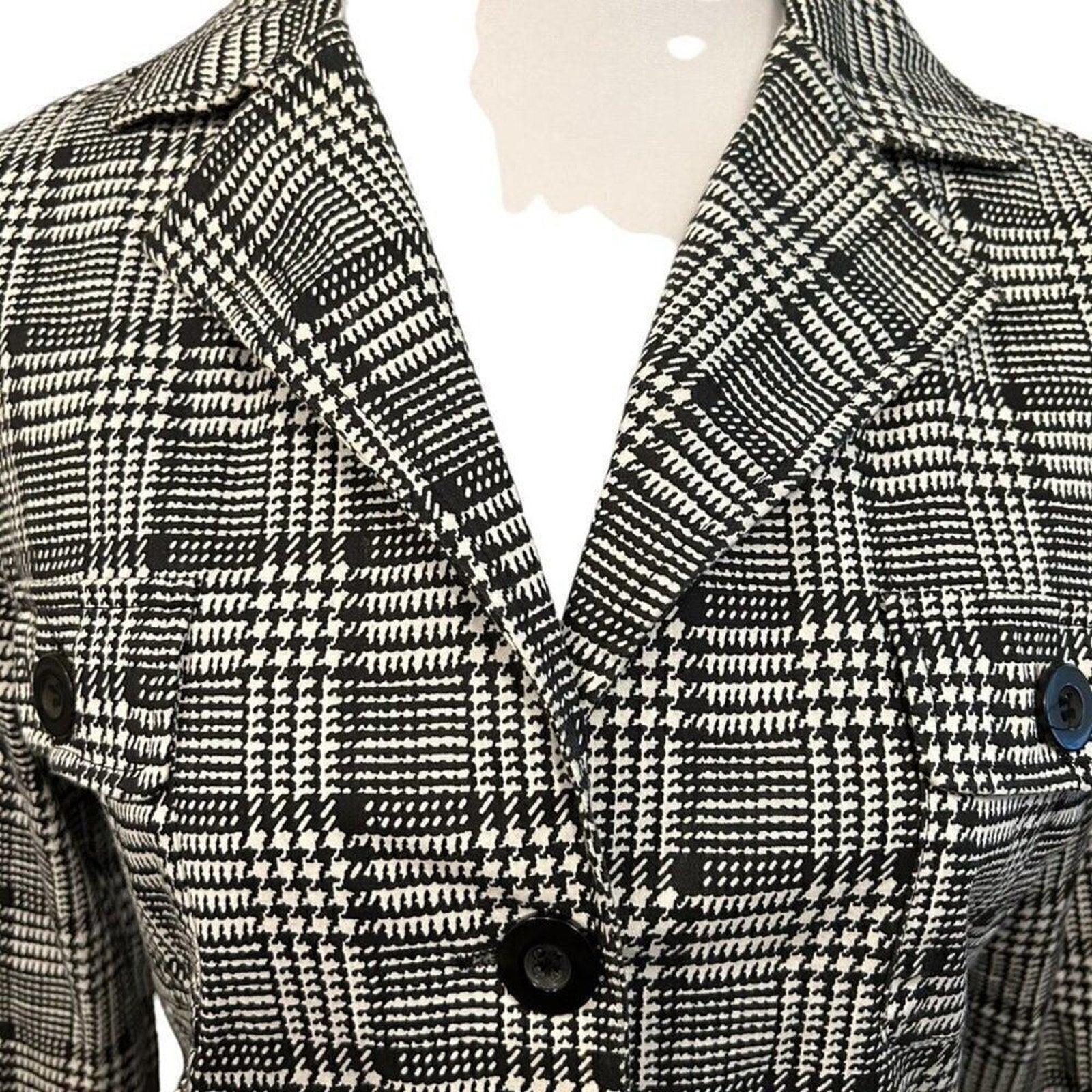 Trend Set Women's Stretch Originals Houndstooth Design Short Jacket Sz. (L) #BH