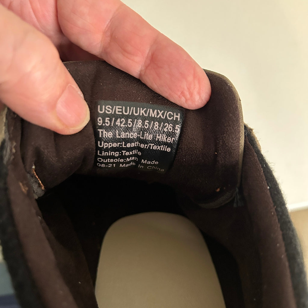 Kenneth Cole Women’s Hiking Boots Awareness Series — Size 9.5