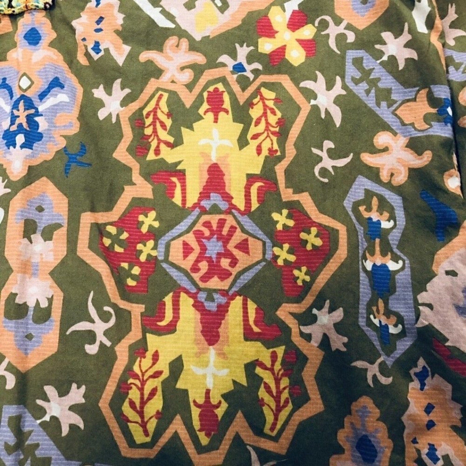 ZARA Printed Blouse  V Neck  Sz. (S) Sheer Top Shirt Green  Multicolor Pattern