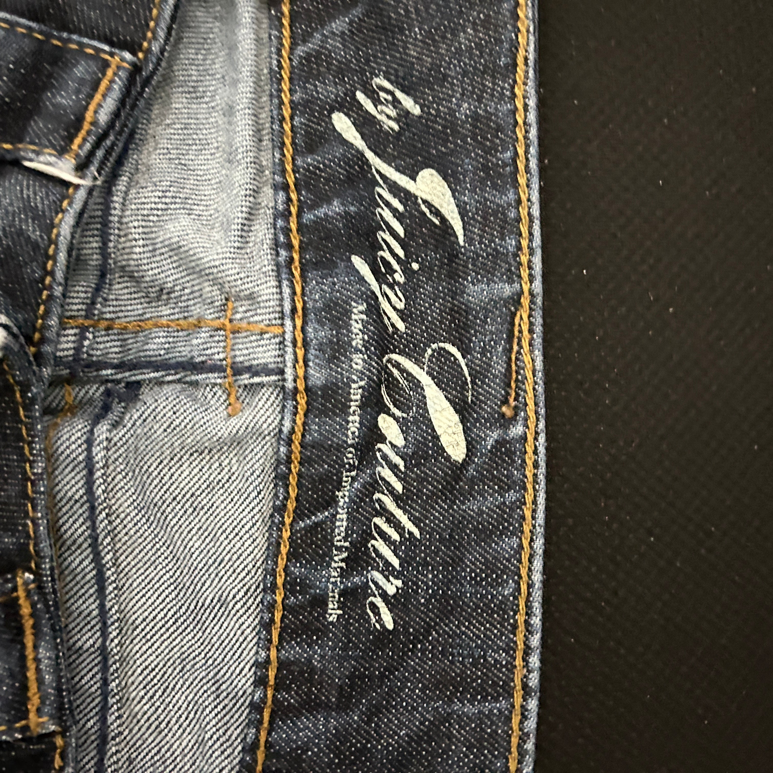 Juicy Couture Women’s Blue Straight Leg Jeans Size 27