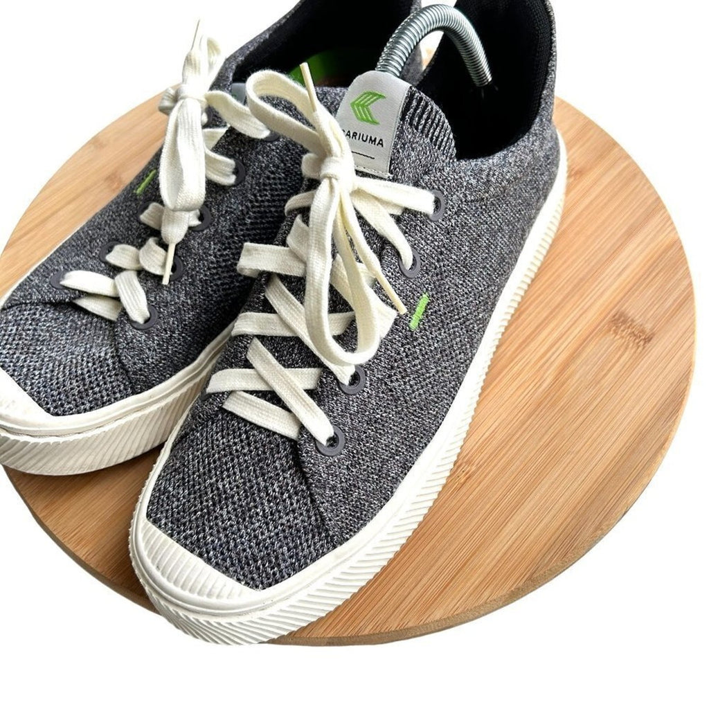 Cariuma Women's Sneakers Size 8.5 Grey Canvas White Lace Up