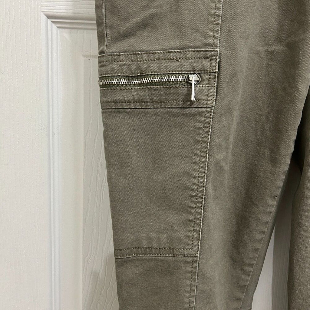 Lauren Ralph Lauren Women's Khaki Pants - Size 8 (31.5" x 27")