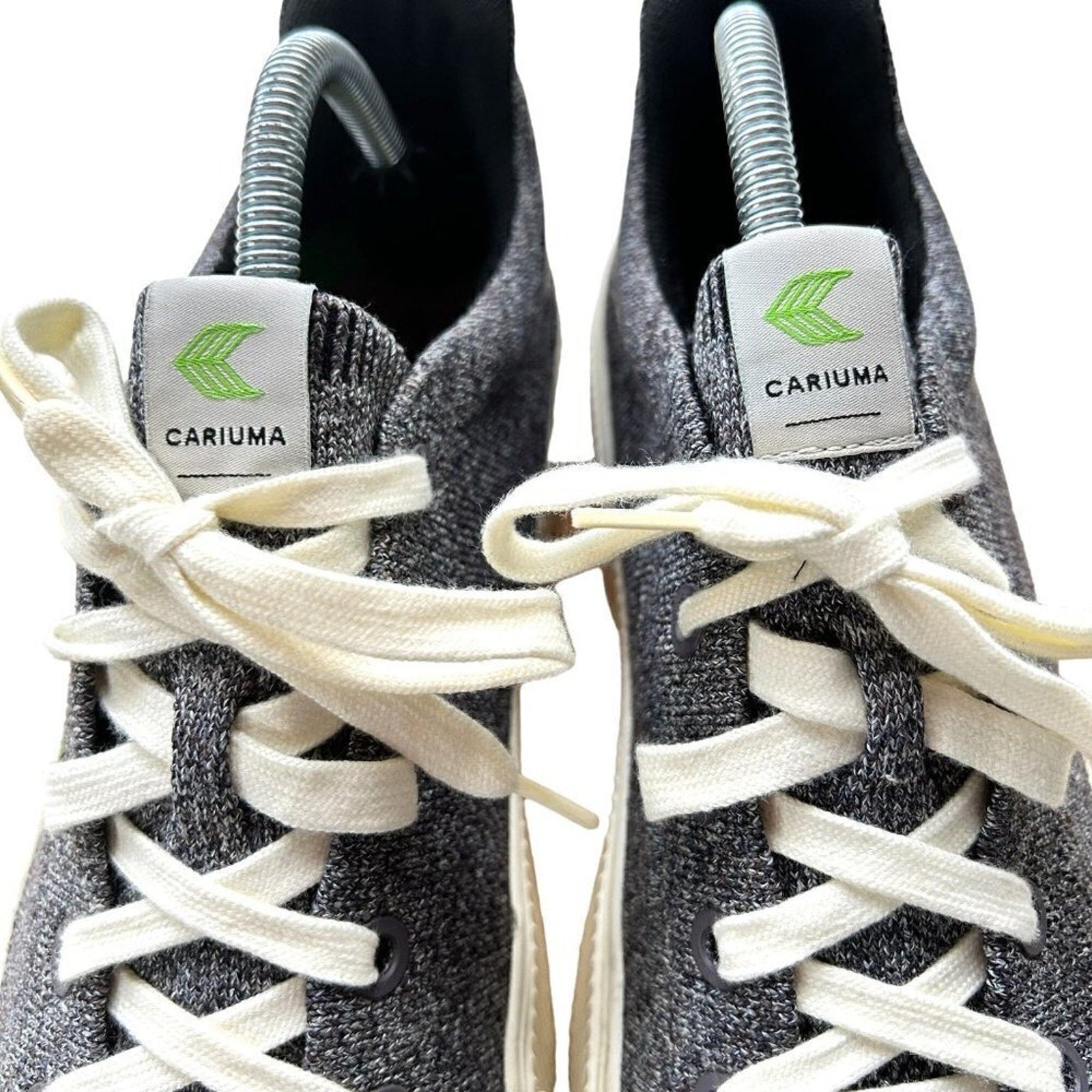 Cariuma Women's Sneakers Size 8.5 Grey Canvas White Lace Up