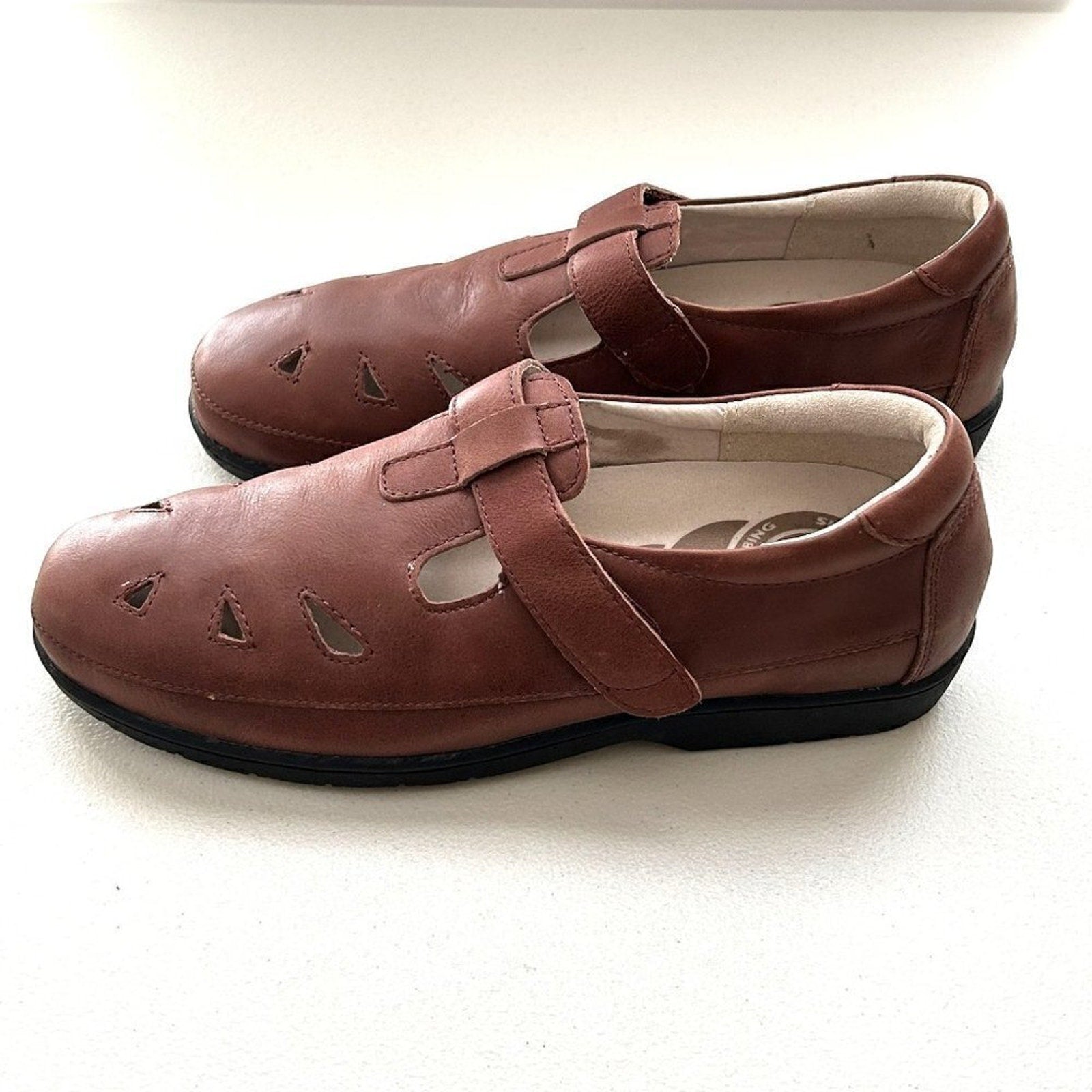 Propet Ladybug W3232 Casual Shoe — Women’s Size 8.5, Shock‑Absorbing Insole #1546