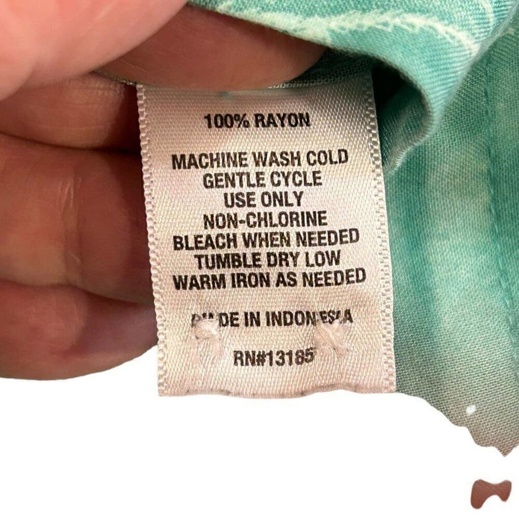 Ocean Coast Mens Shirt Fish & Sharks  SZ. XXL Sht. Sleeve Green #M1392