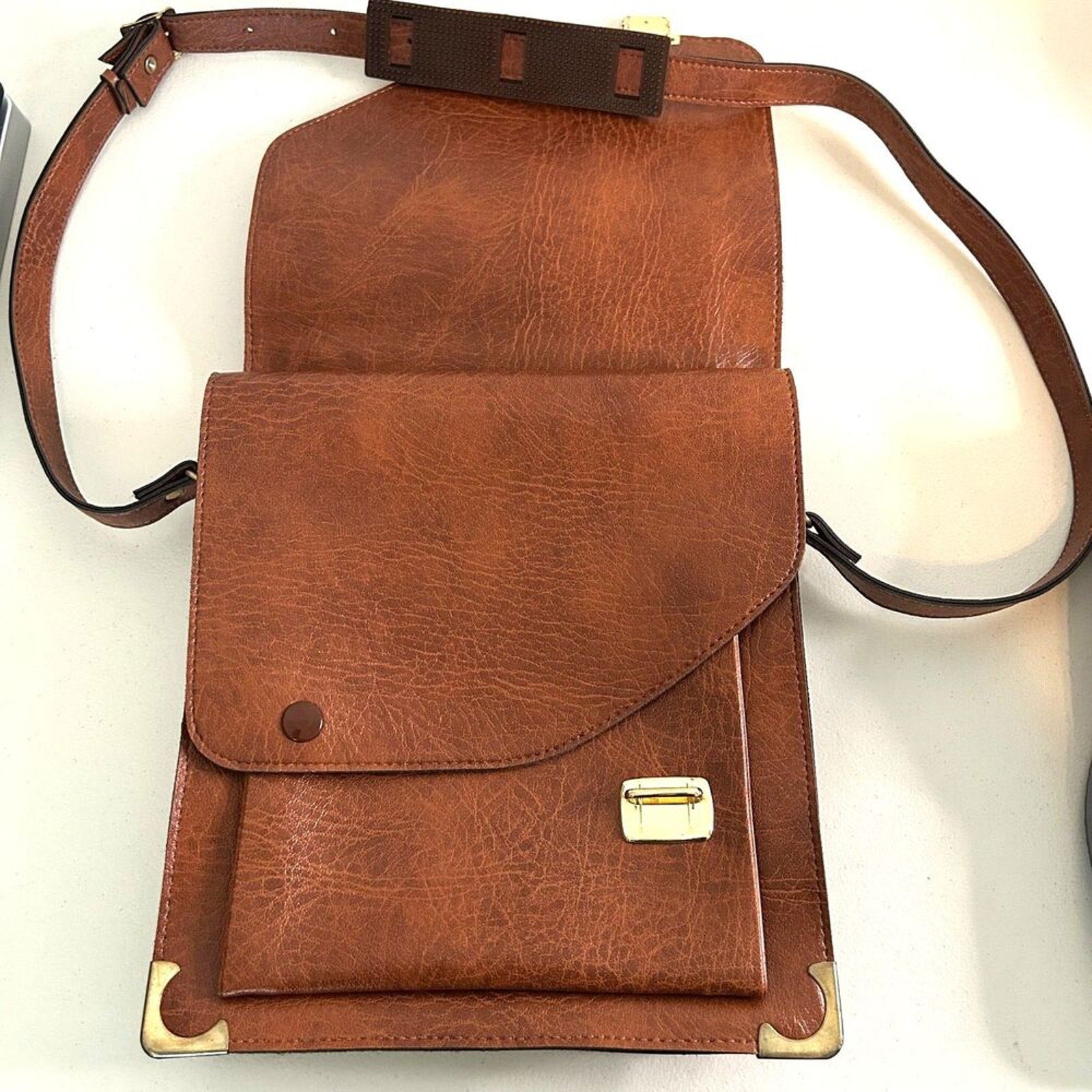 Steiner Crossbody Purse 11' x 10' x3' Made In Israel