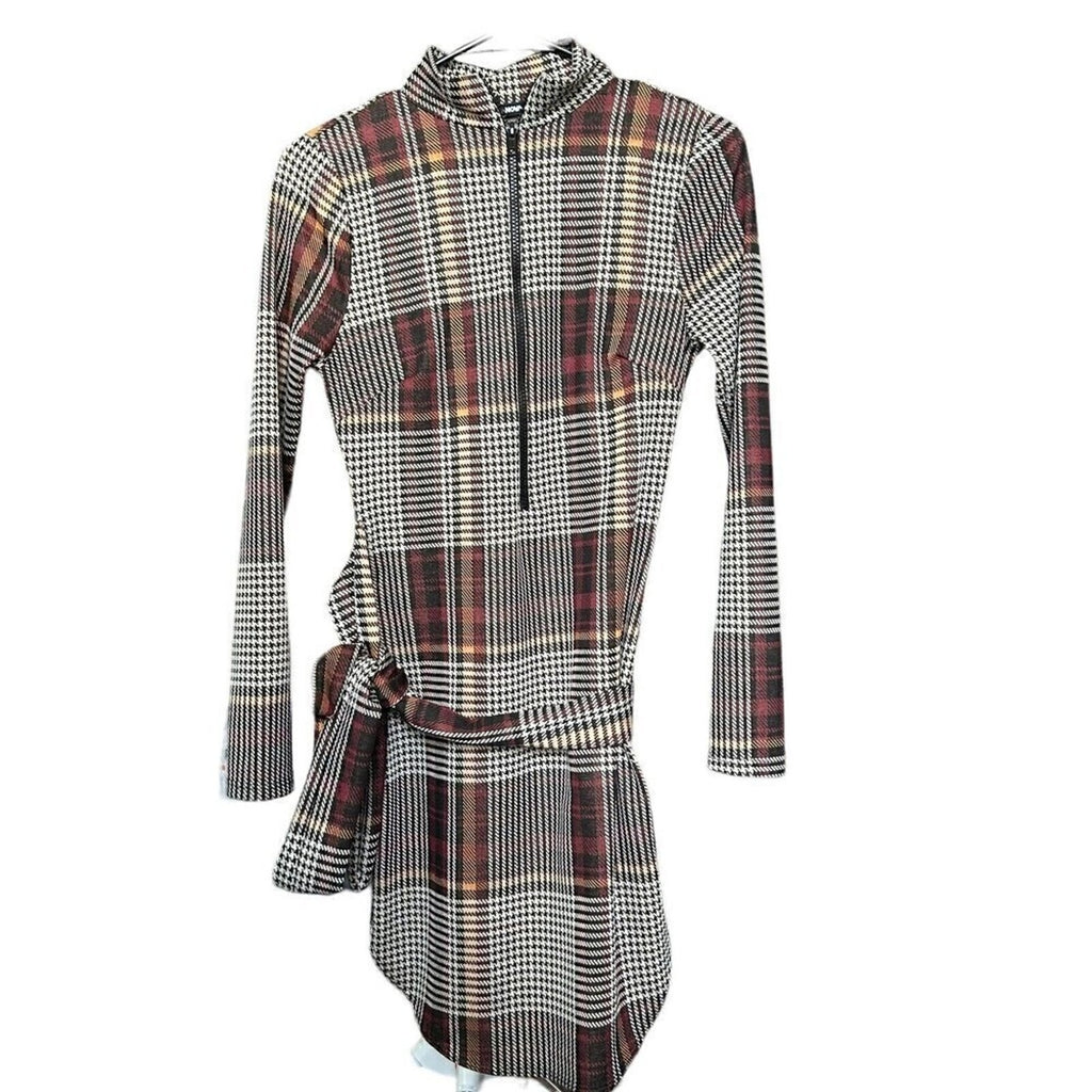 Fashion Nova “Warm It Up” sleeveless plaid mini dress size M #HB