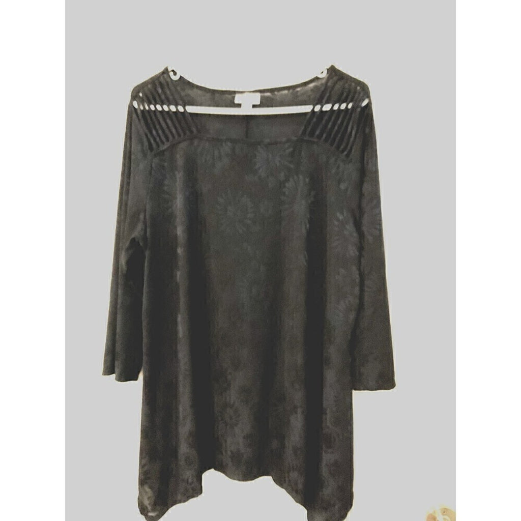 Avenue dress women’s plus size 18/20 black-on-black floral pattern