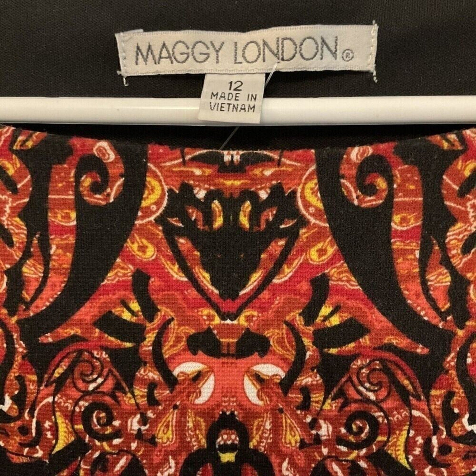 Maggie London Women’s Dress Size 12 Sleeveless Lined Midi