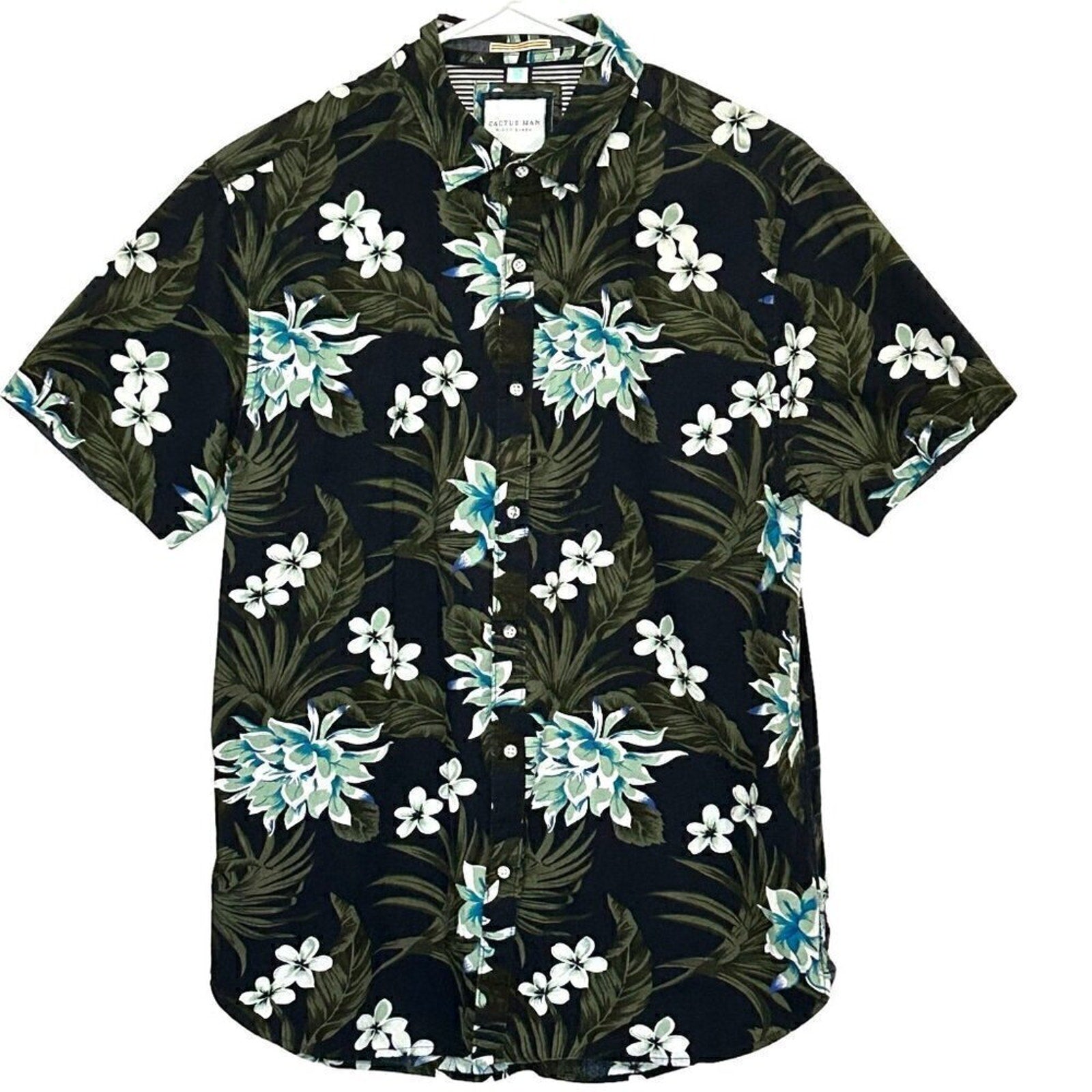 Cactus Man - Men's Shirt Size Medium Short Sleeve Floral Cotton Made in India #H