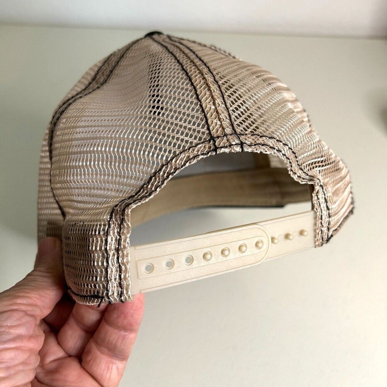 Silver Oak Napa Valley Hat With Leather Logo Panel on Front, Snapback NWOT