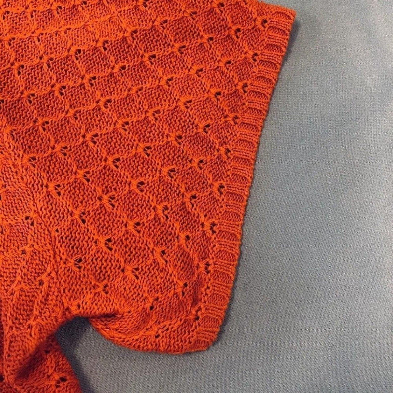 Evan Picone Short Sleeve Sweater Size 1X Embroidered Front-Orange/Wood Beads