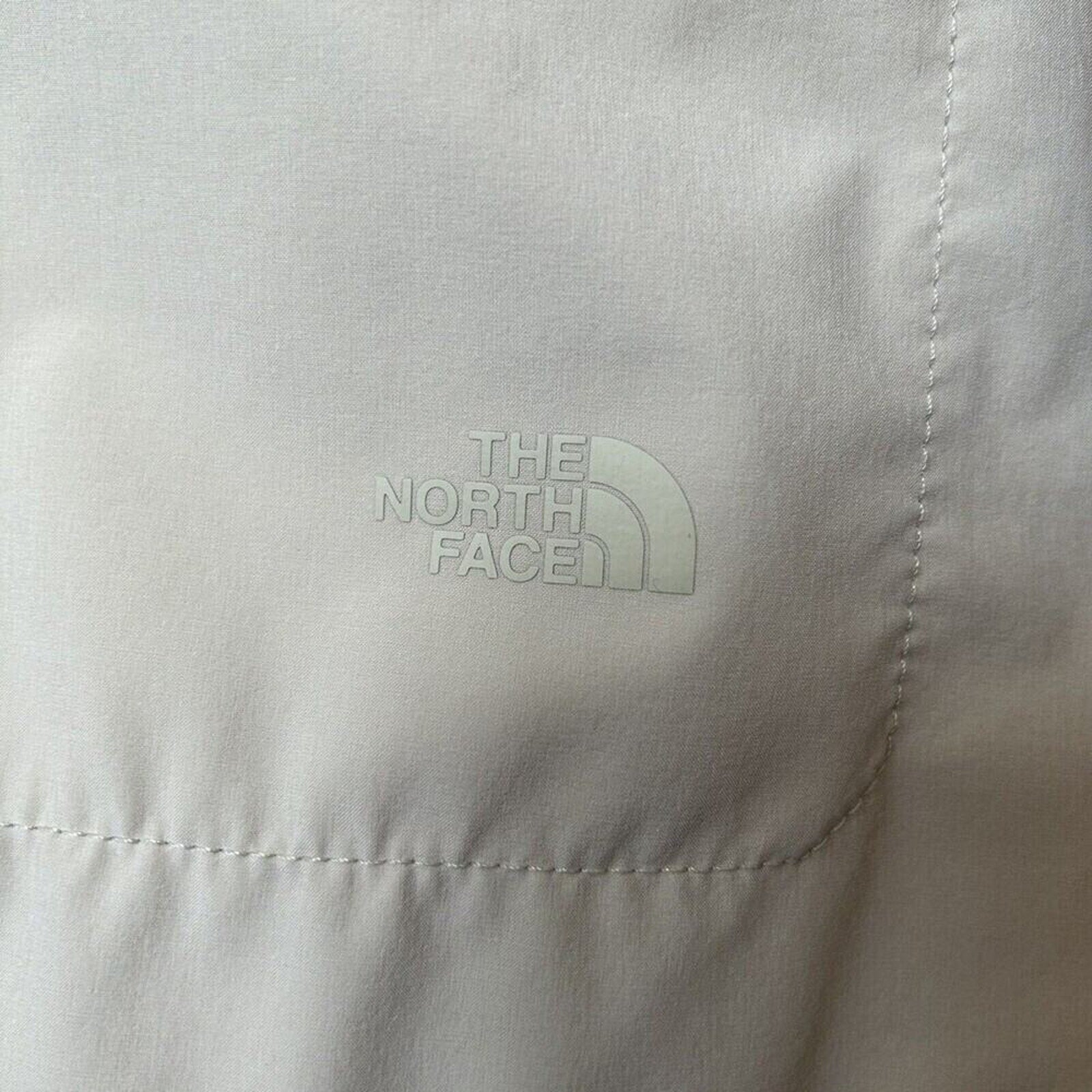 Men's The North Face Sniktau Short Sleeve Sun Shirt Vented Beige Size (S) #1140