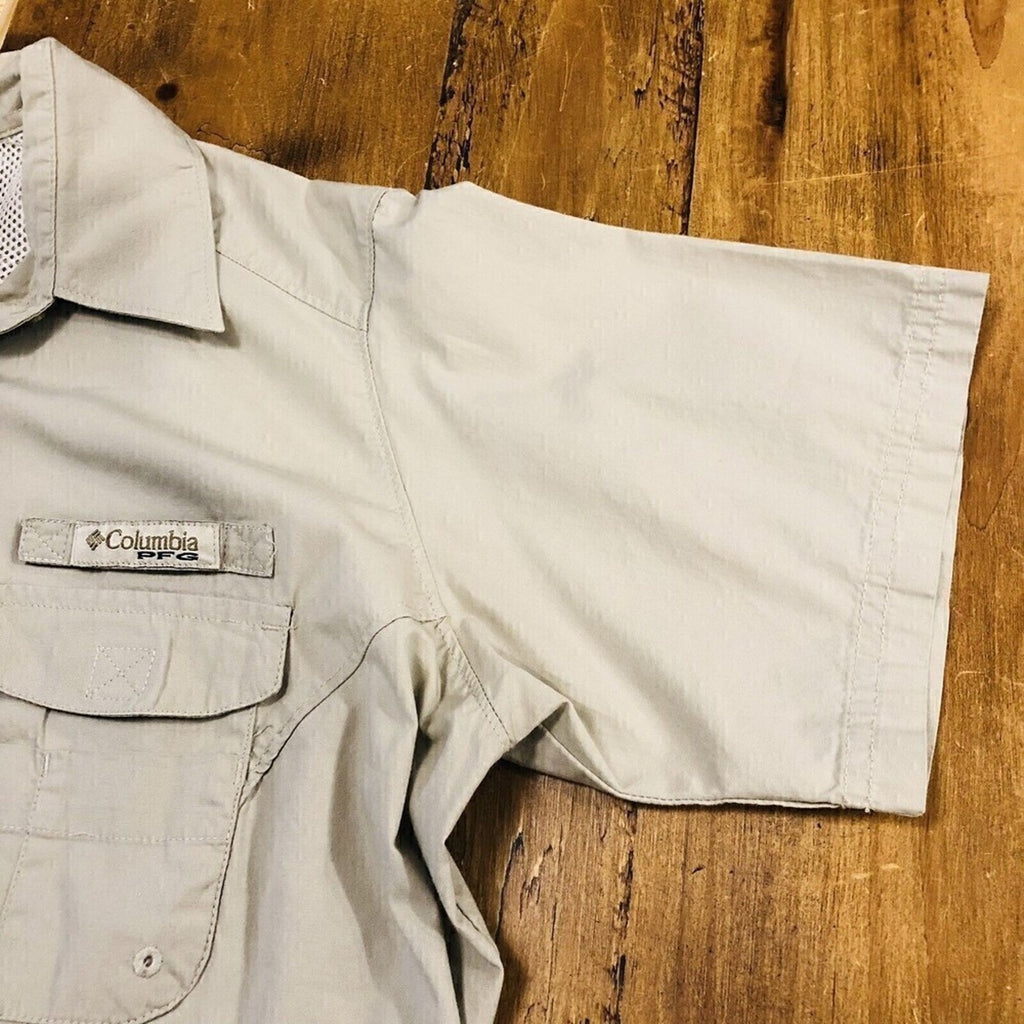 Columbia PFG Women’s Short Sleeve Fishing Shirt Sz Small 1078
