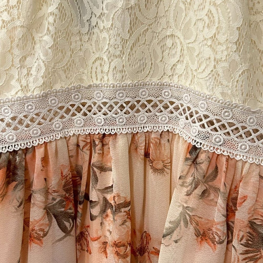 By & By women’s dress peach floral print top lace design size 13 #BH