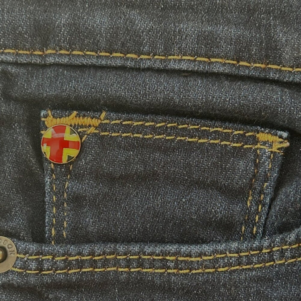 Hudson Women's Jeans Size 27 Mid-Rise Slim Legs Dark Wash Blue Stretch #J3-1566