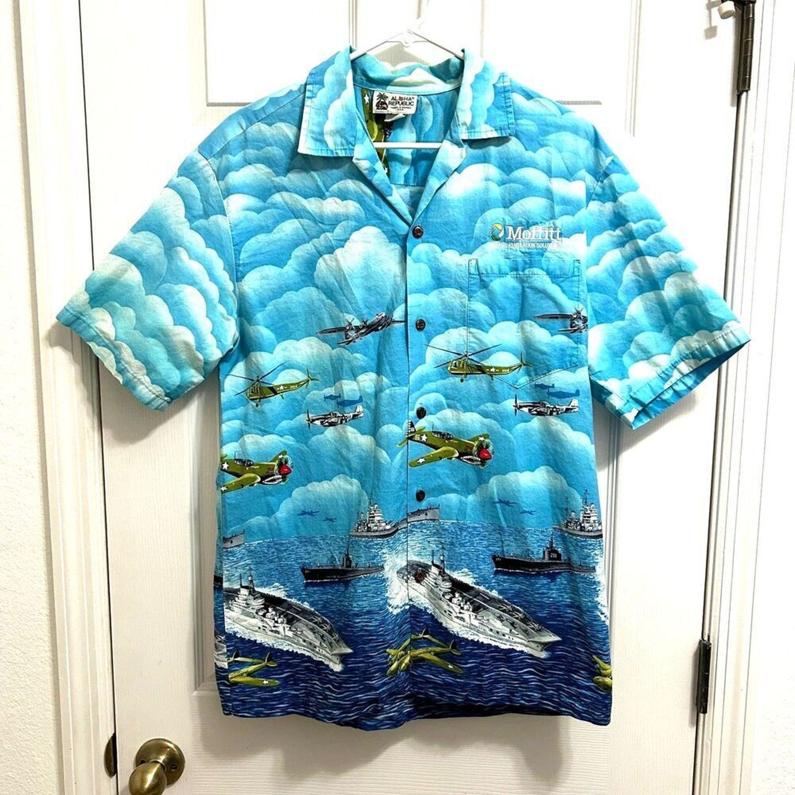 Vintage Aloha Republic Men's Size Large All Over Print Planes, Ships, Orcean