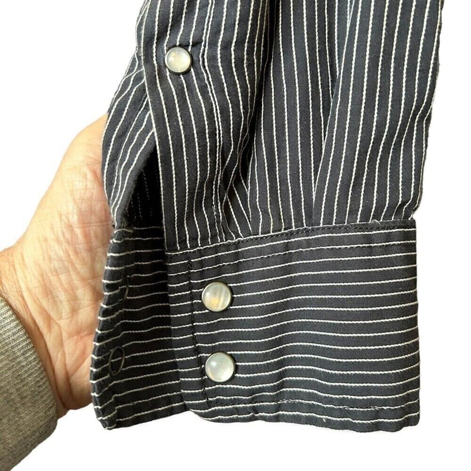 Old Navy Men's Shirt BLUE Striped Pearl Snap Western Size Small #H1278