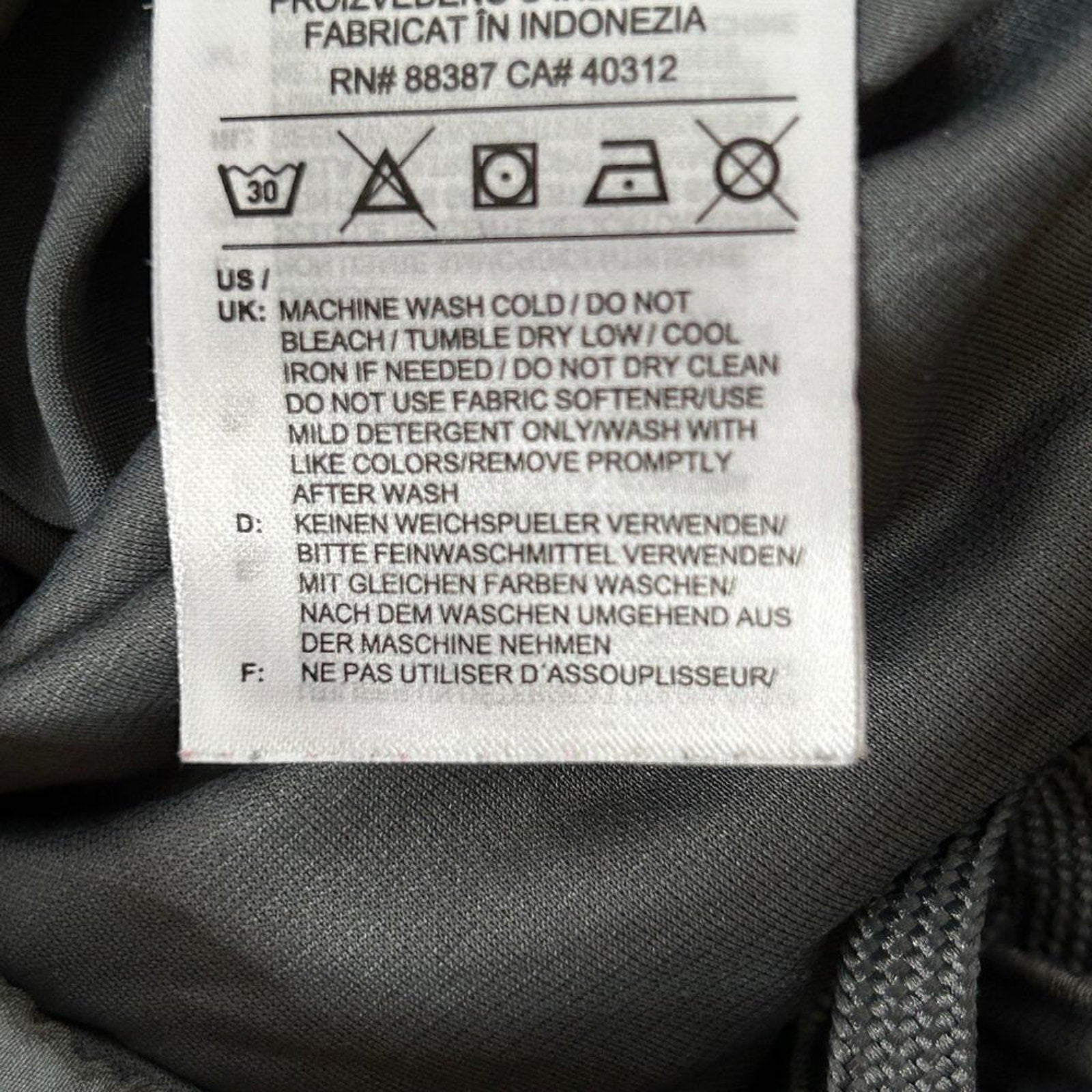 Adidas Women’s M20 4″ Run Marathon Shorts – Size S, Black with Pink Accents