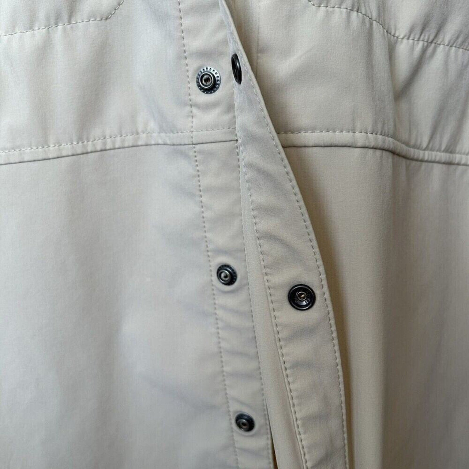 Men's The North Face Sniktau Short Sleeve Sun Shirt Vented Beige Size (S) #1140