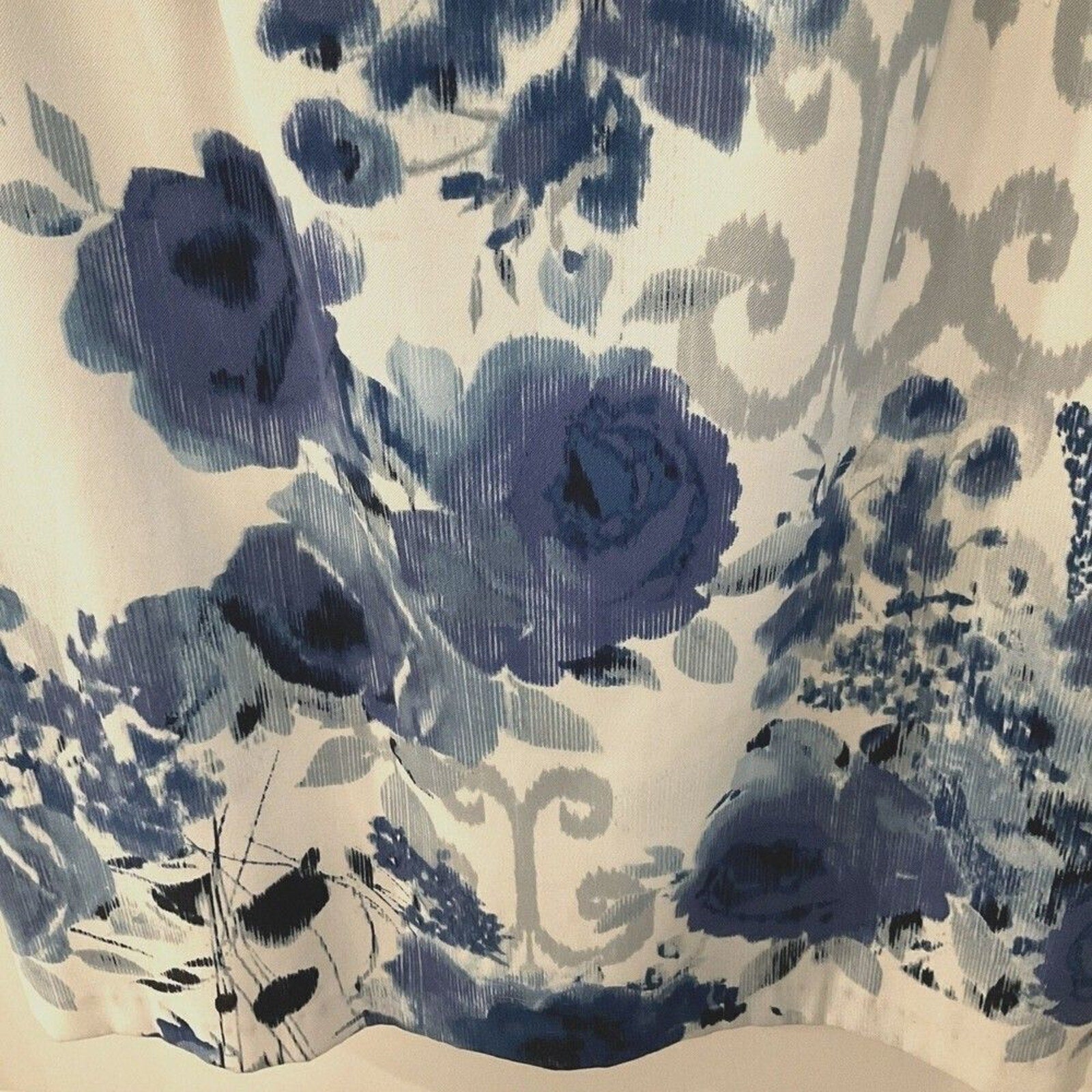 Connected Apparel dress size 10 lined white and blue floral print