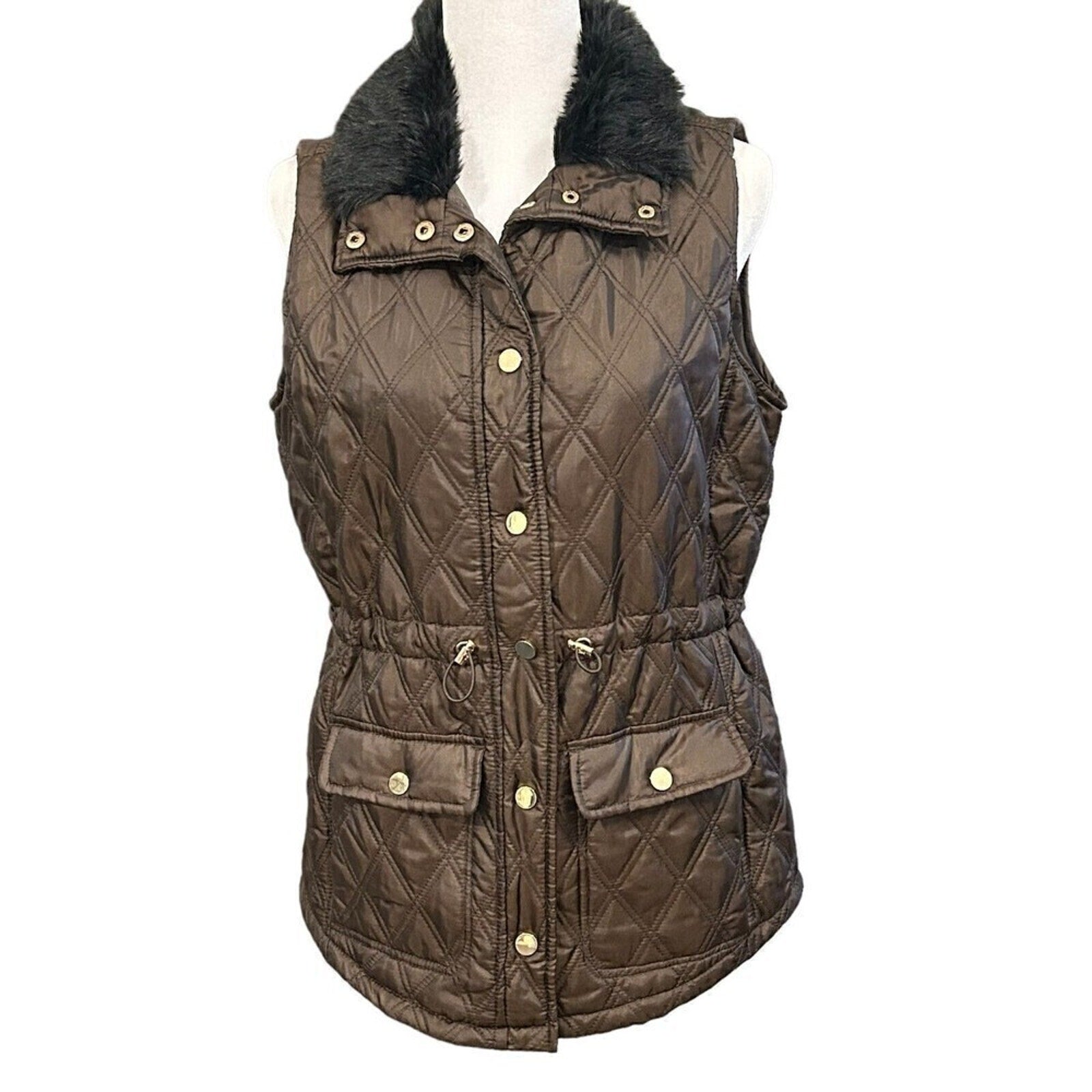 Casual Identity Quilted Vest Women's Sz. S Faux Fur Collar Snap Closure #K1349