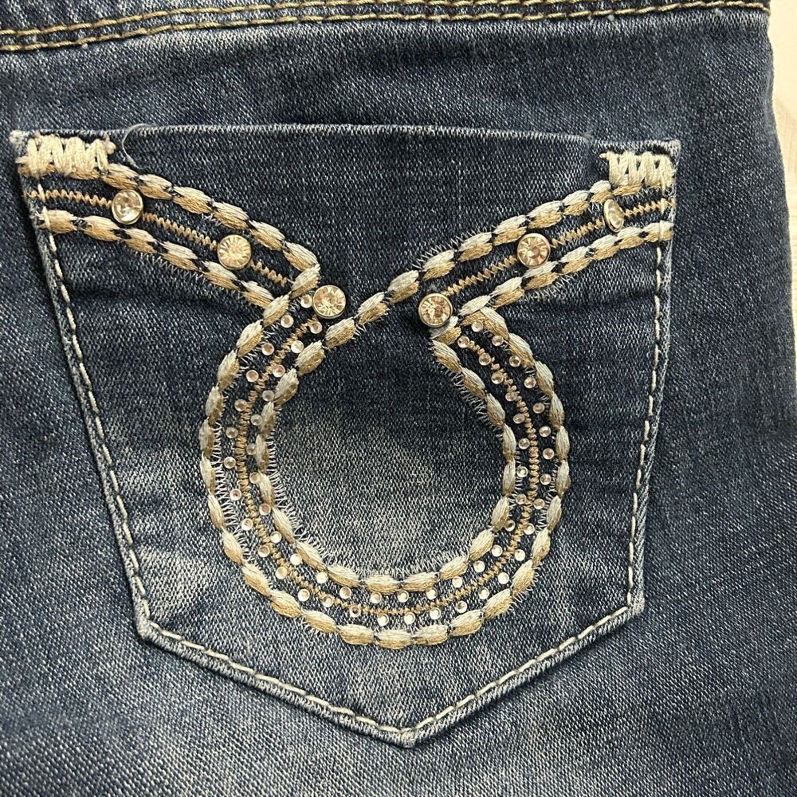 Big Star Women's Jeans Size 26 Straight Leg Mid Blue Wash