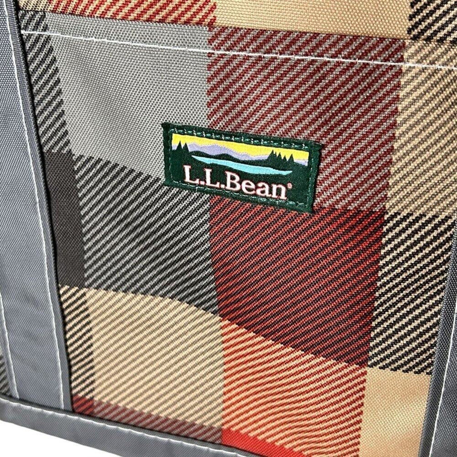 L.L. Bean Everyday Lightweight Tote Bag Plaid Maine School Workout Books Work