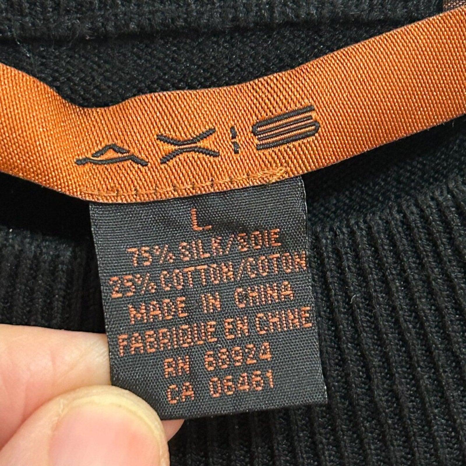 Axis Men’s Black Silk Blend Ribbed Lightweight Sweater Size L