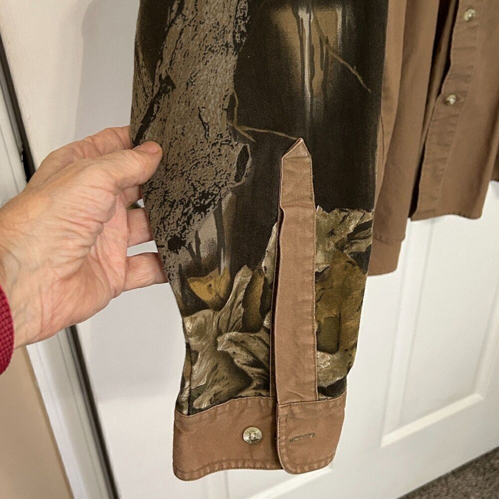 Columbia Shirt Sz XL Shooting Hunting Mens Shoulder Patch Camo Olive