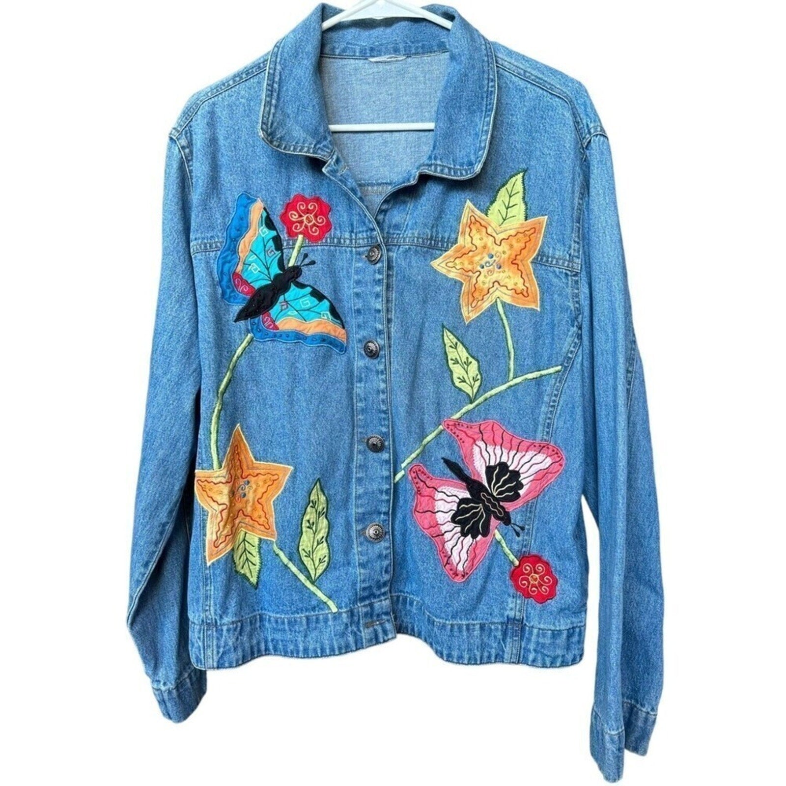 White Stag Women's Embroidered Denim Jacket Size Med. Measurements below #G1255