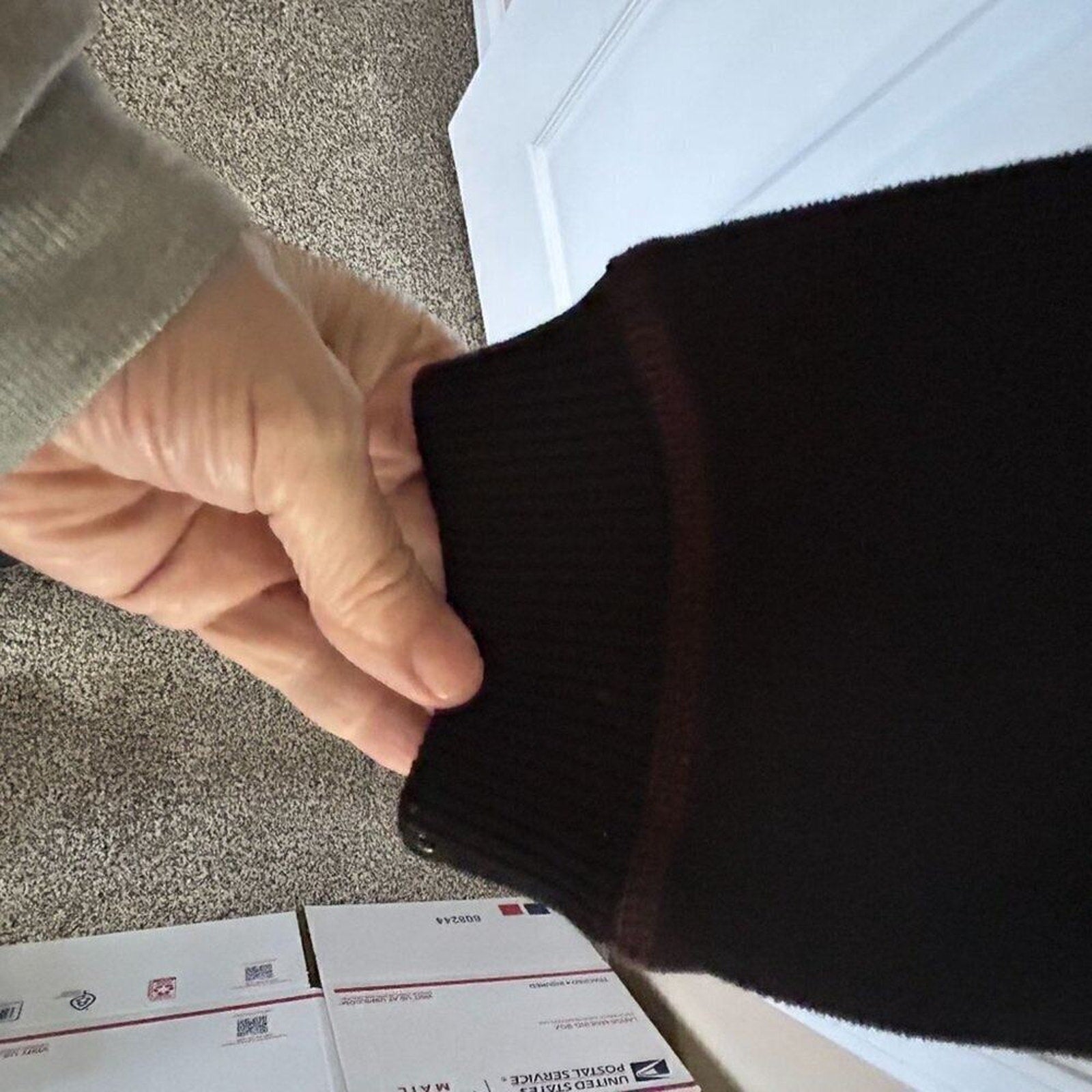 Tommy Bahama VTG 1/4 Zip Sweatshirt De'Vine Intervention Embroidered Blk.Sz. L