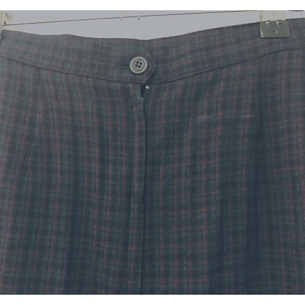 Women's A-Line Pleated Skirt - Size 12P - Tight Plaid Viscose Rayon / Wool Blend