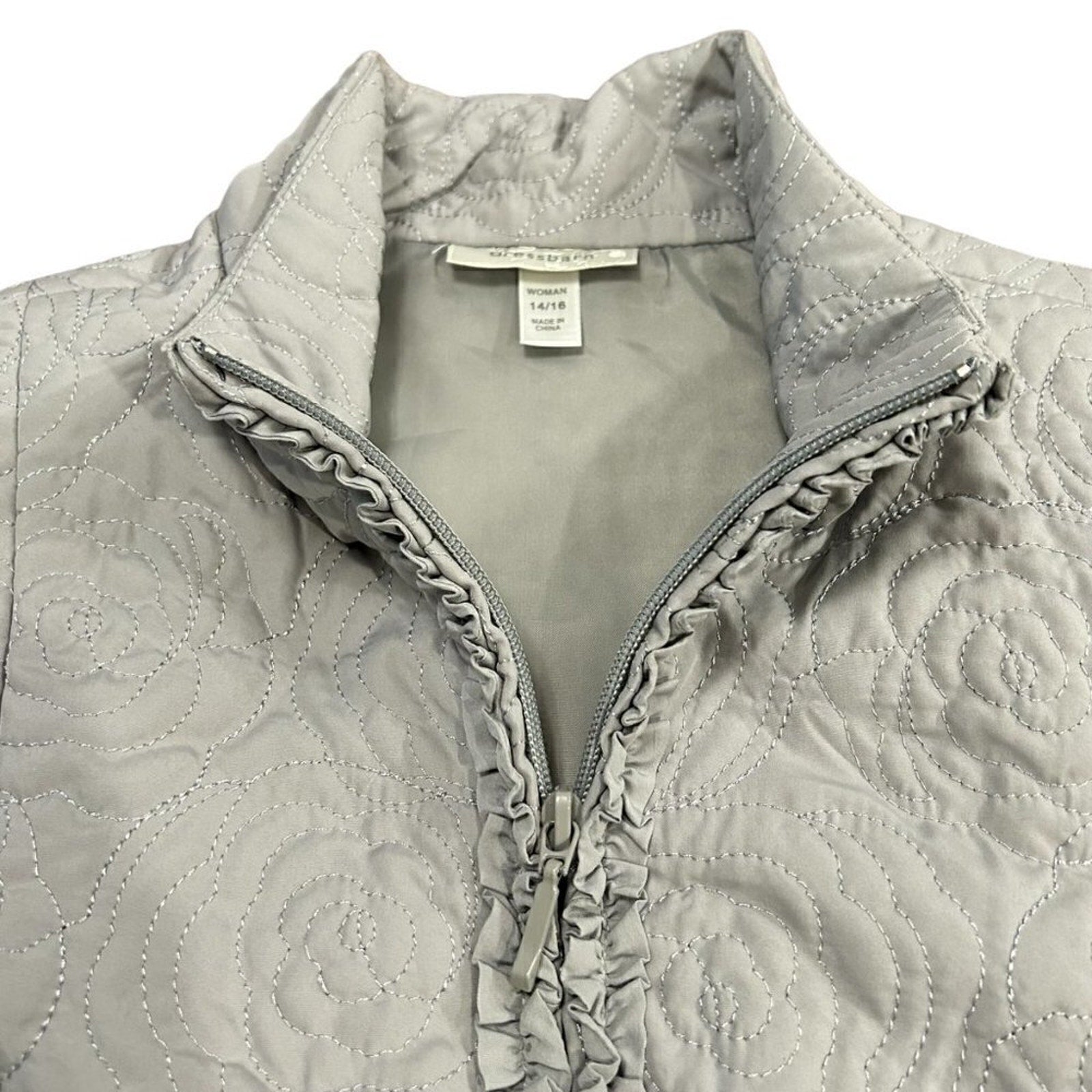 Dressbarn women’s gray floral stitch zip vest size 14/16 #L 1340