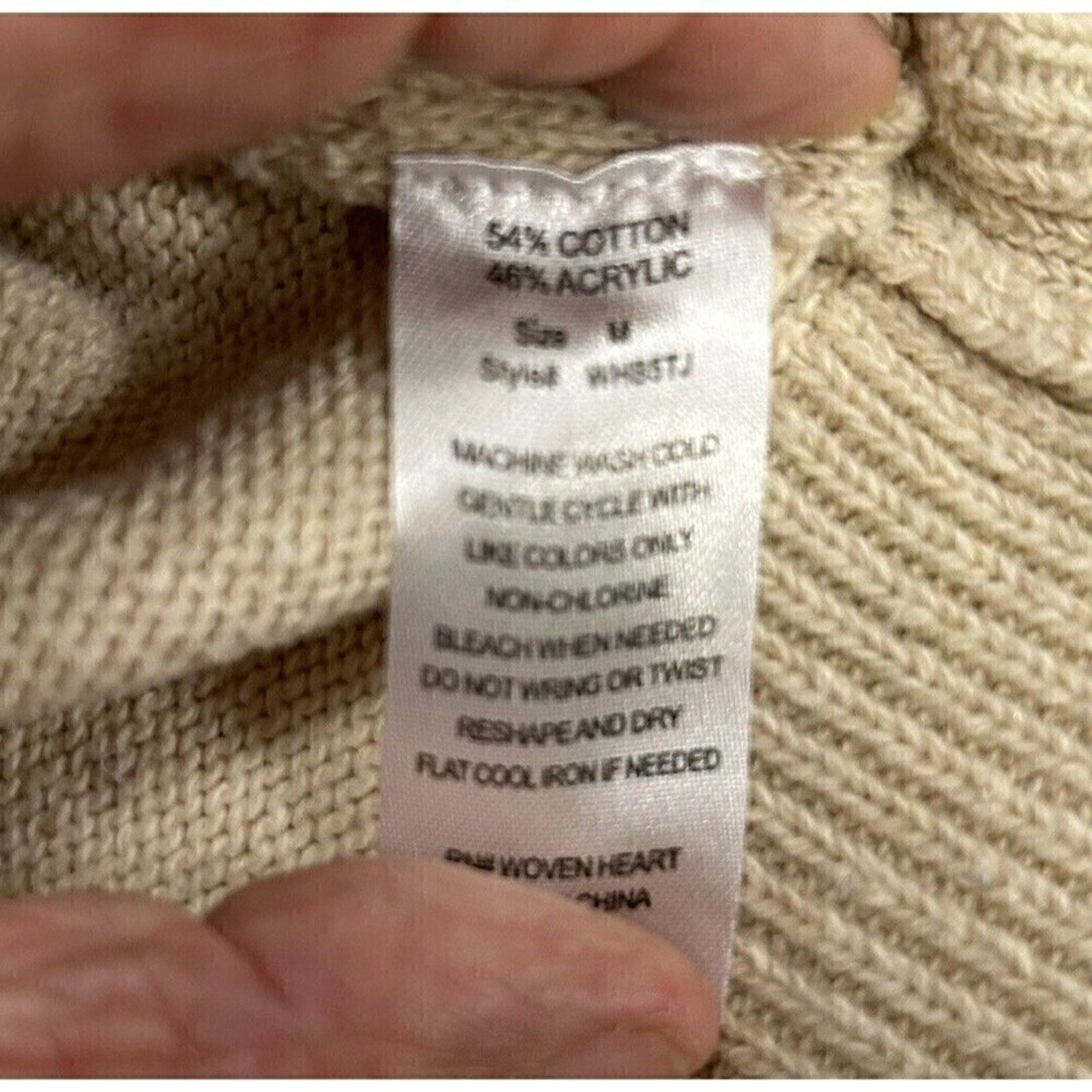 Woven Heart Women's Sweater, Embroidered Floral, Sz. M, Ruffle Sleeve, #1126