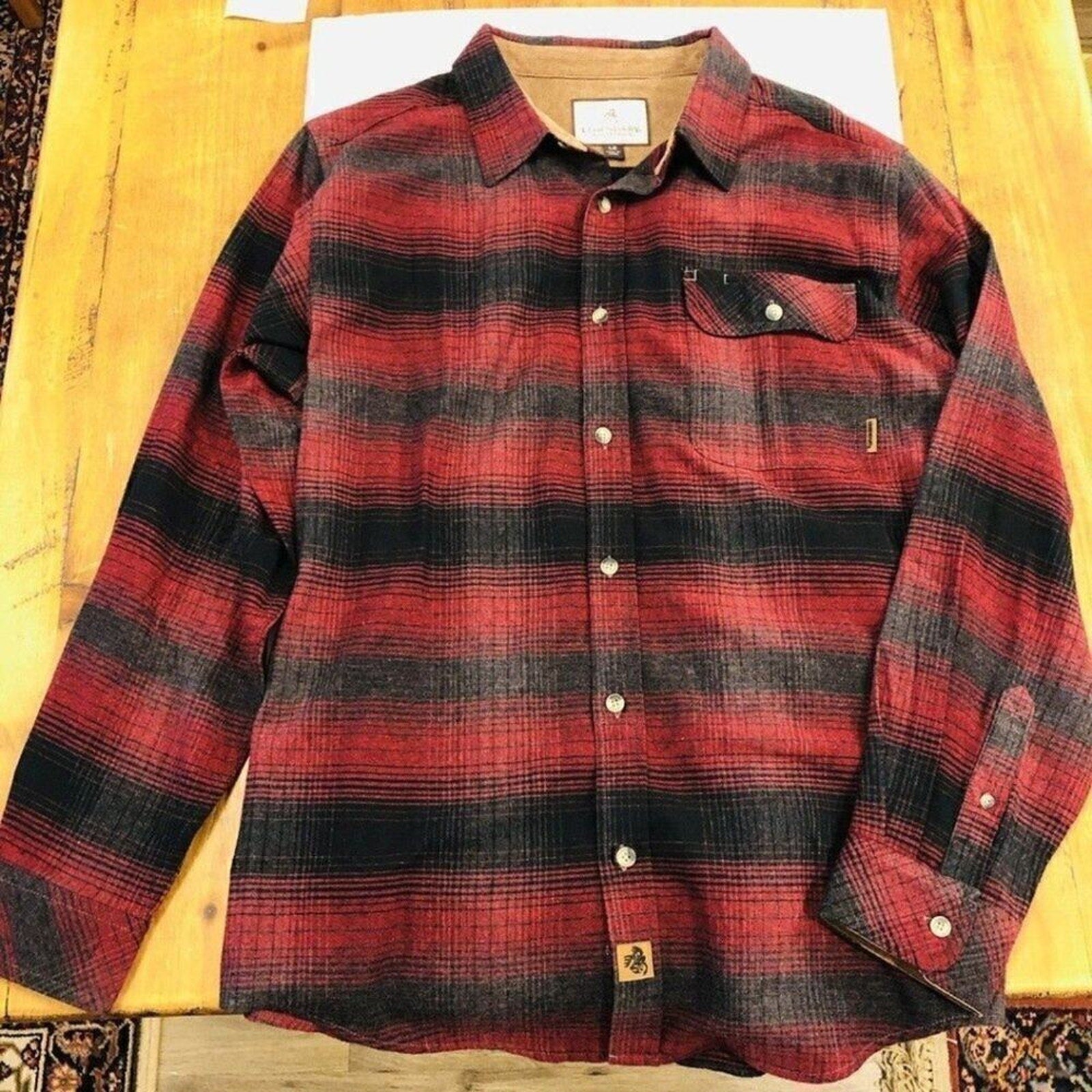 Legendary Whitetails Men's Buck Camp Red/Black Plaid Flannel Shirt Sz. L