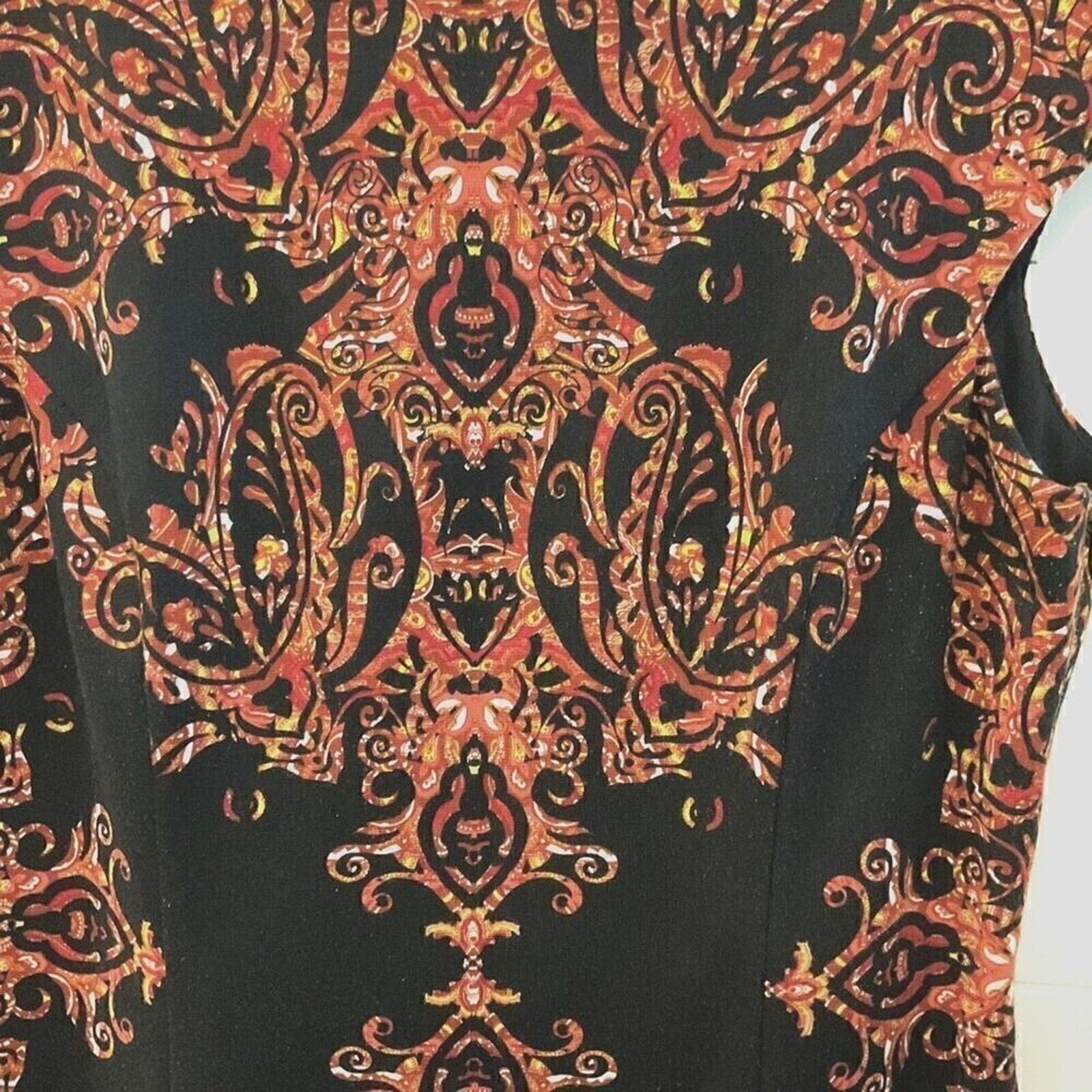 Maggie London Women’s Dress Size 12 Sleeveless Lined Midi