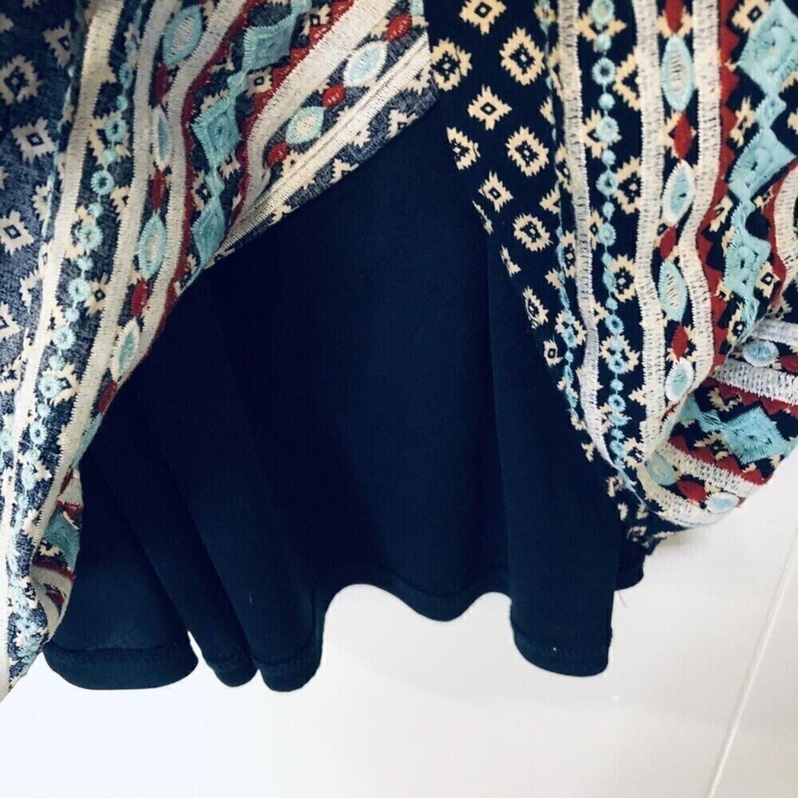 THML Women’s Embroidered Sleeveless Mini Dress Size XS – Fully Lined