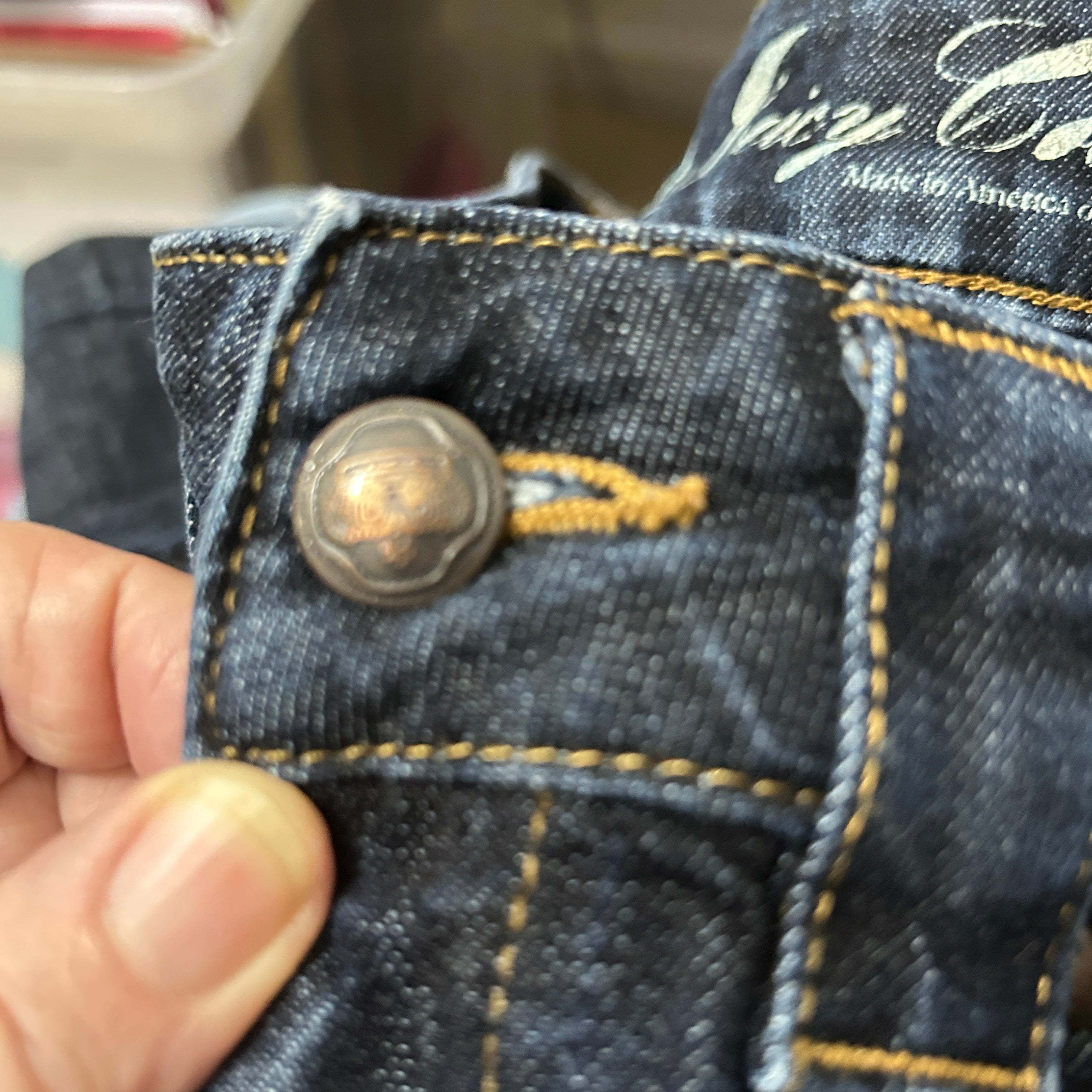 Juicy Couture Women’s Blue Straight Leg Jeans Size 27