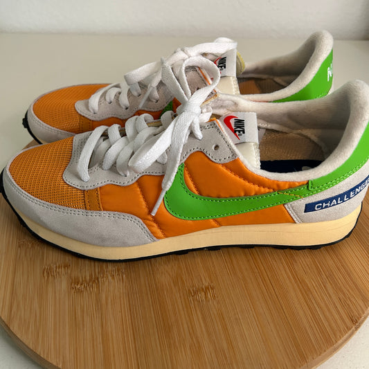 Nike Challenger OG – Women's Size 8.5 Running Shoe