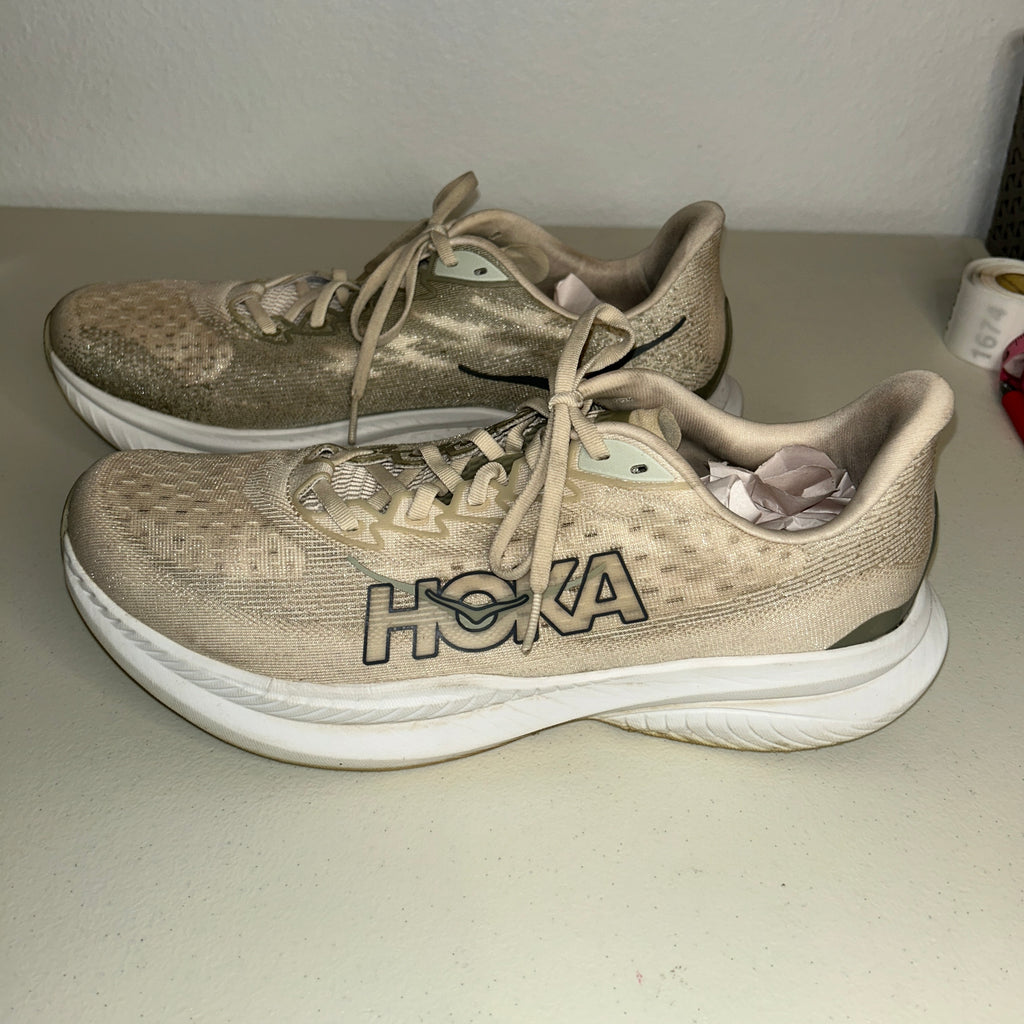 HOKA Mach 6 Running Shoes Beige Men's Size 12.5 Lightweight
