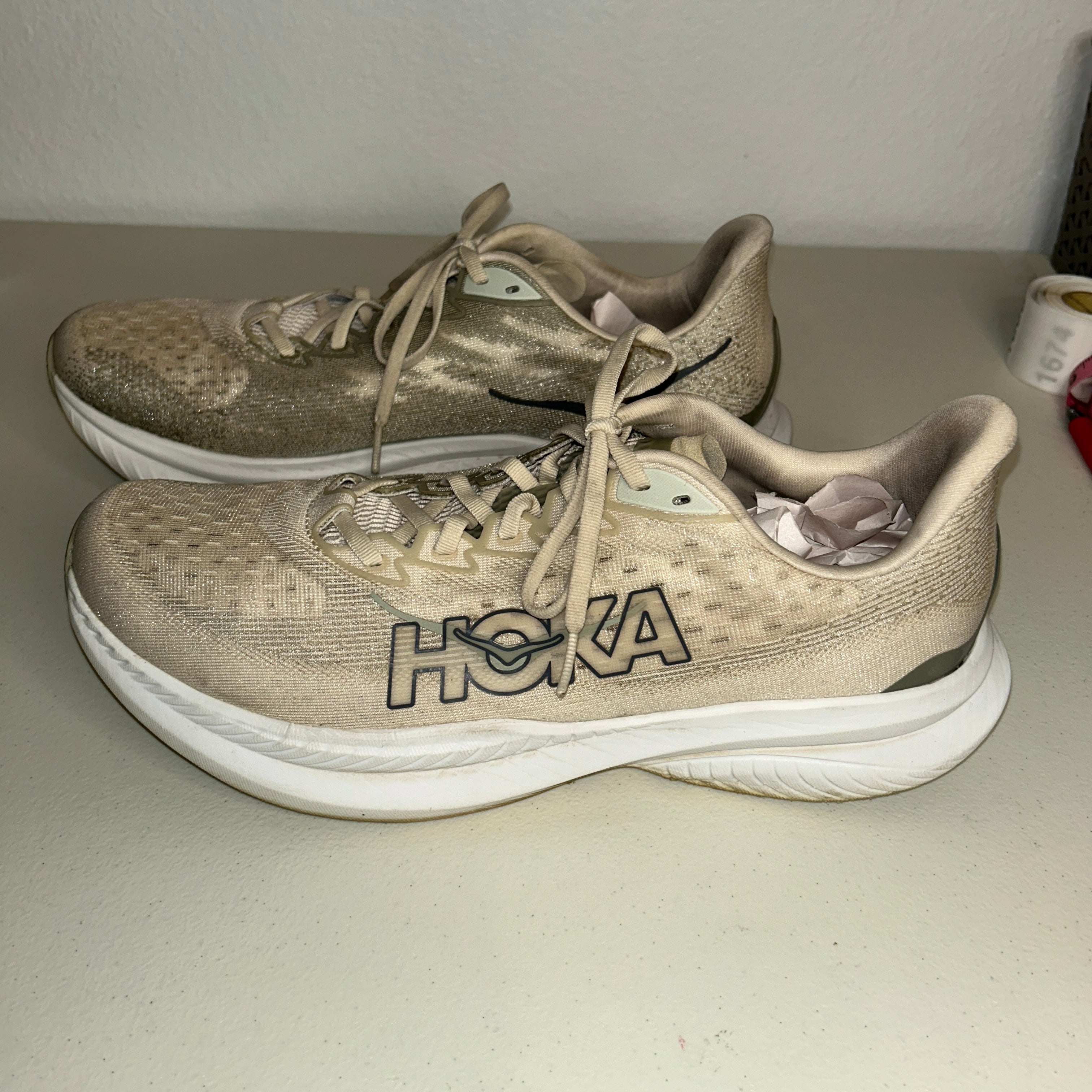HOKA Mach 6 Running Shoes Beige Men's Size 12.5 Lightweight