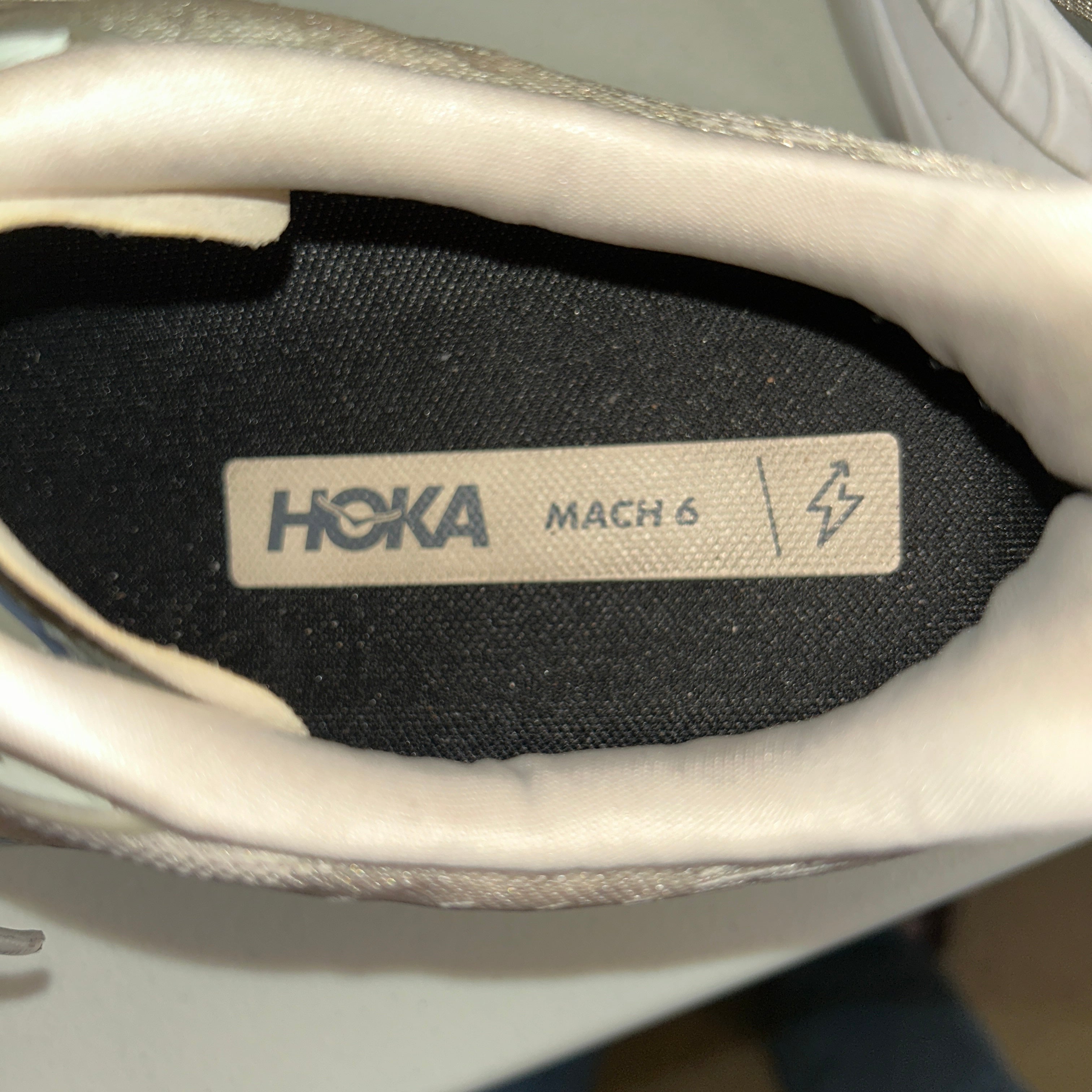 HOKA Mach 6 Running Shoes Beige Men's Size 12.5 Lightweight