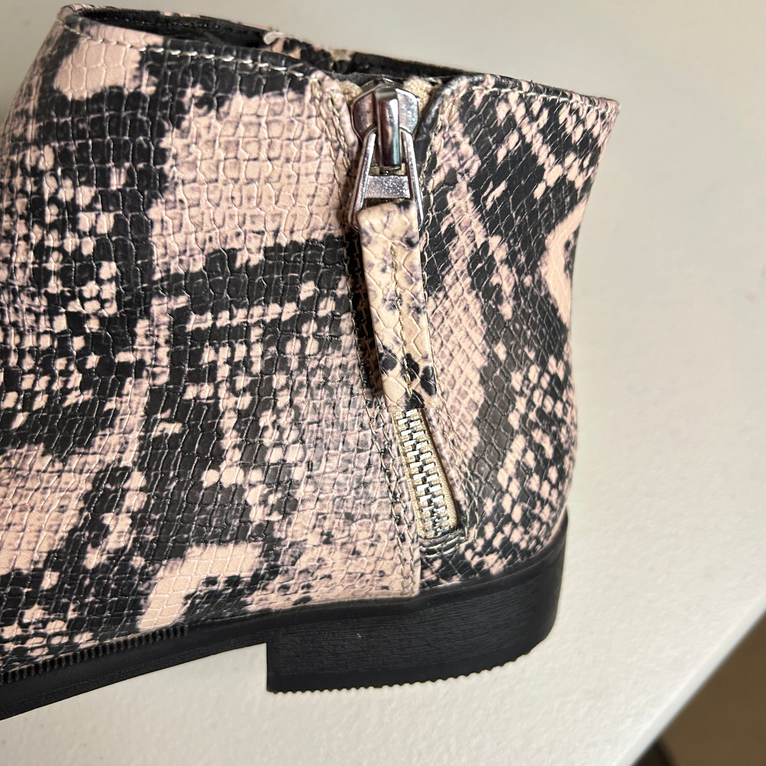 Time and Tru Ankle Boot Snake Print Zip Sides Size 8W