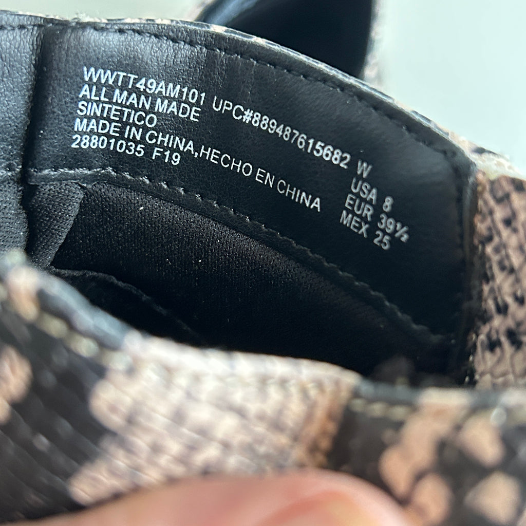 Time and Tru Ankle Boot Snake Print Zip Sides Size 8W