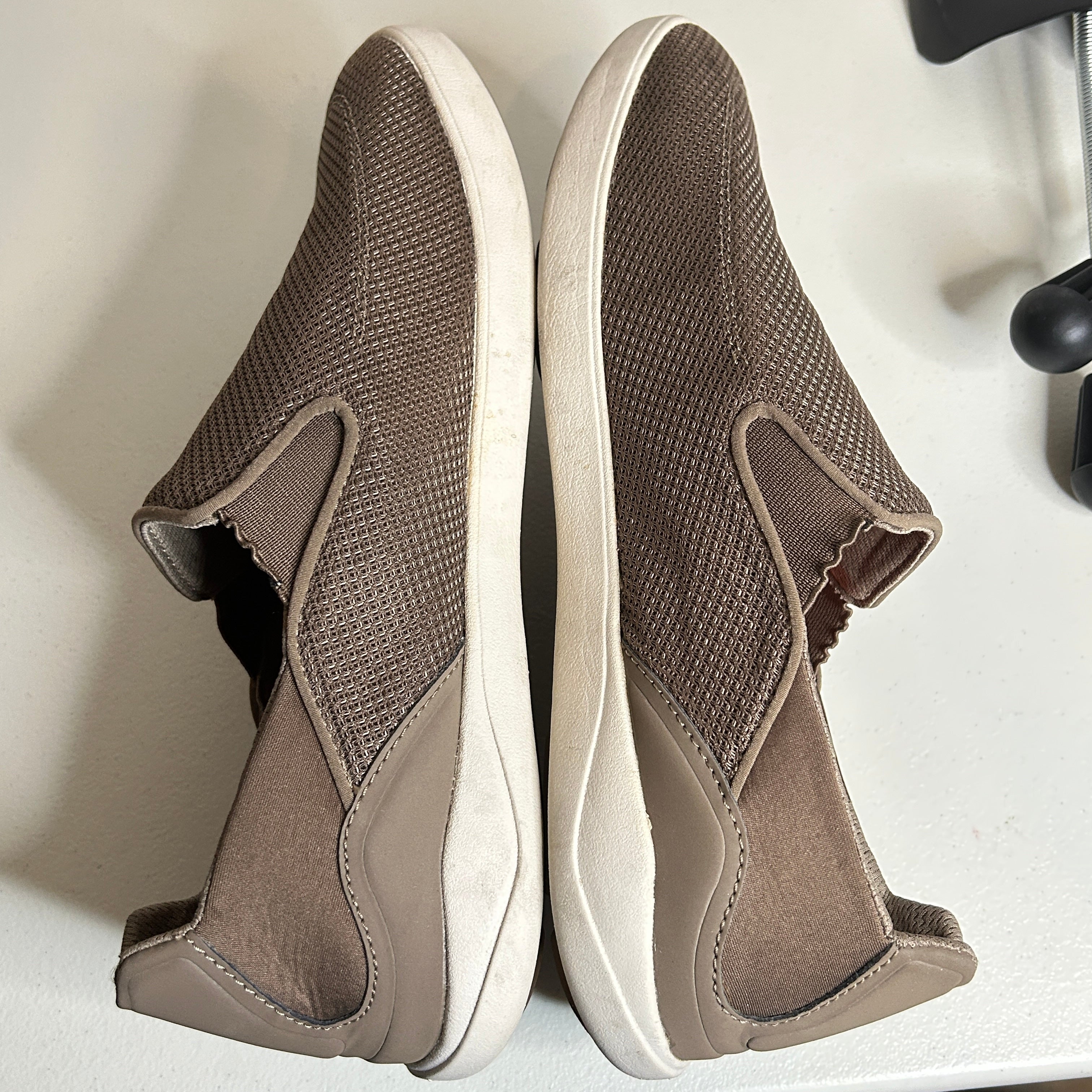 Olukai Nohea Pae Men’s Loafers Brown Mesh Slip-On Size 11.5 Convertible