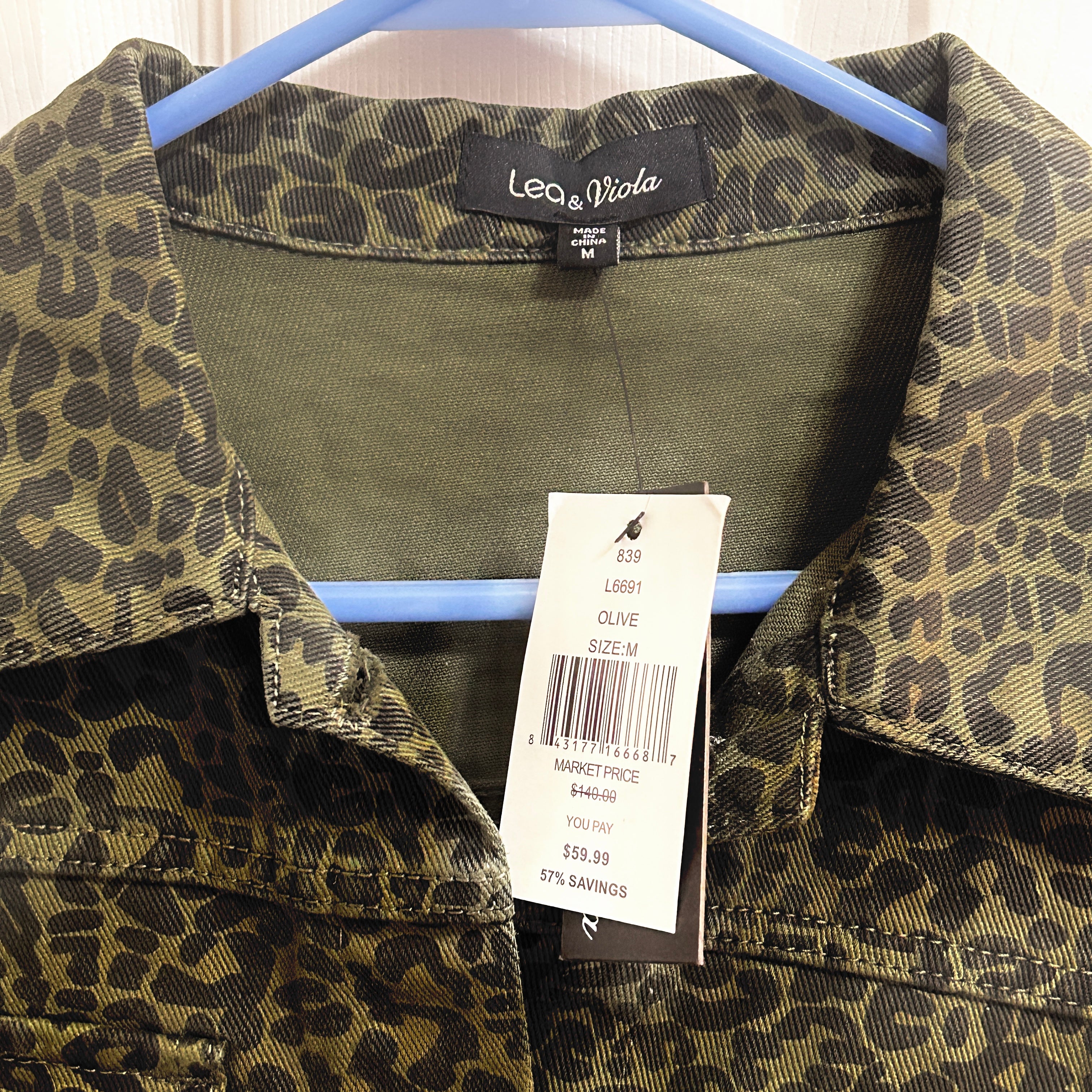 Lea & Viola Animal Women's Jacket Print Olive Green Size Medium